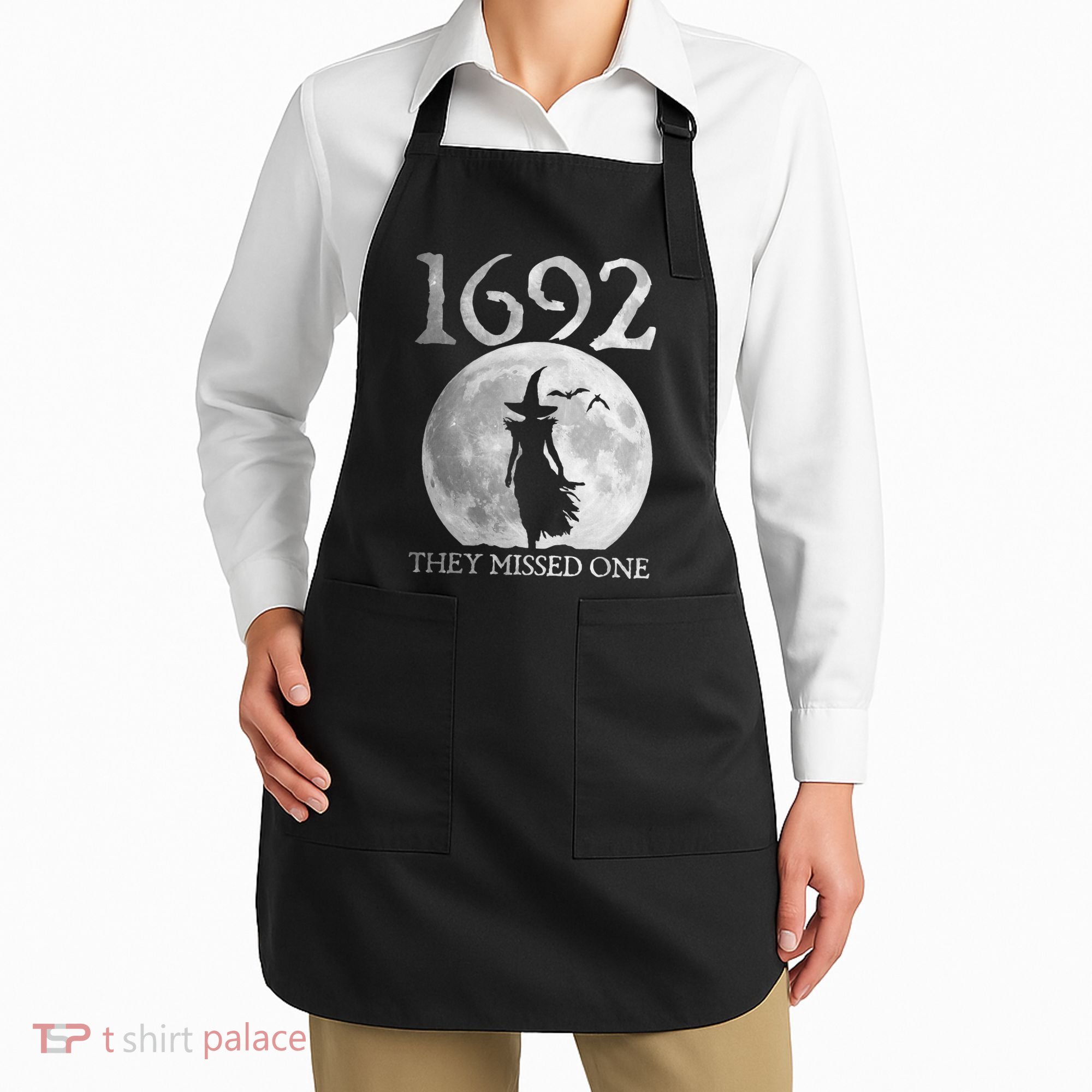 Retro 1692 They Missed One Witch Salem 1692 Halloween Witch Apron