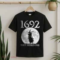 Retro 1692 They Missed One Witch Salem 1692 Halloween Witch T-Shirt thumb 2