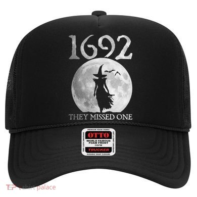 Retro 1692 They Missed One Witch Salem 1692 Halloween Witch Hat