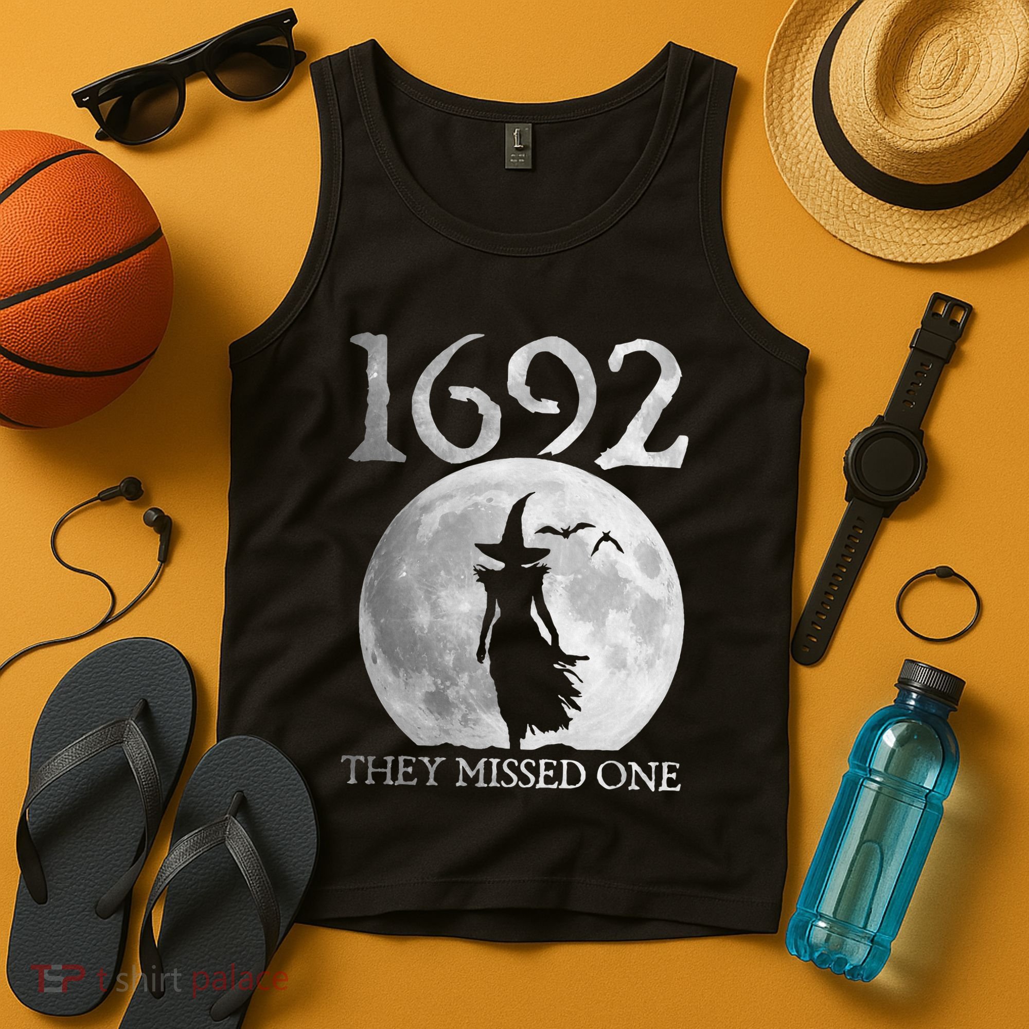 Retro 1692 They Missed One Witch Salem 1692 Halloween Witch Tank Top