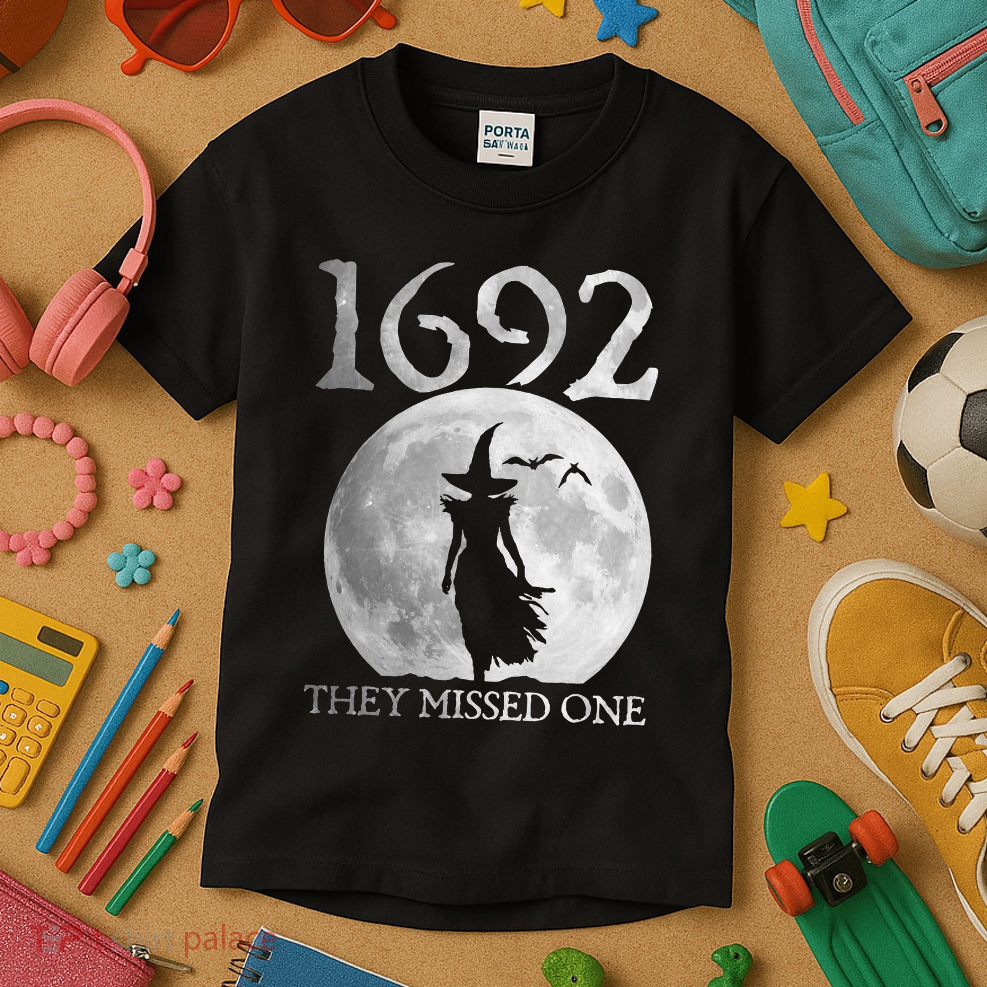 Retro 1692 They Missed One Witch Salem 1692 Halloween Witch Kids T-Shirt