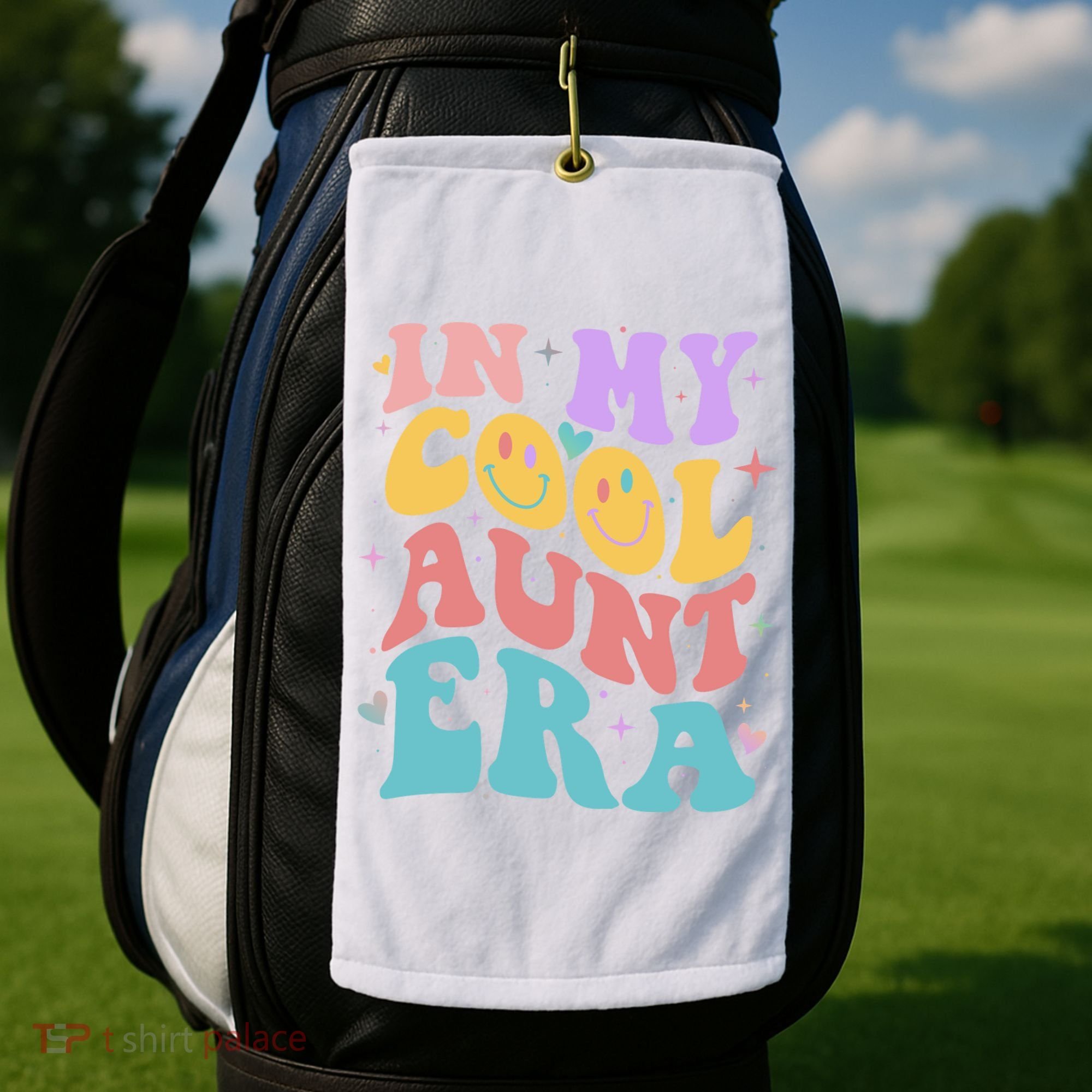 Retro 60s Hippie In My Cool Aunt Era Golf Towel