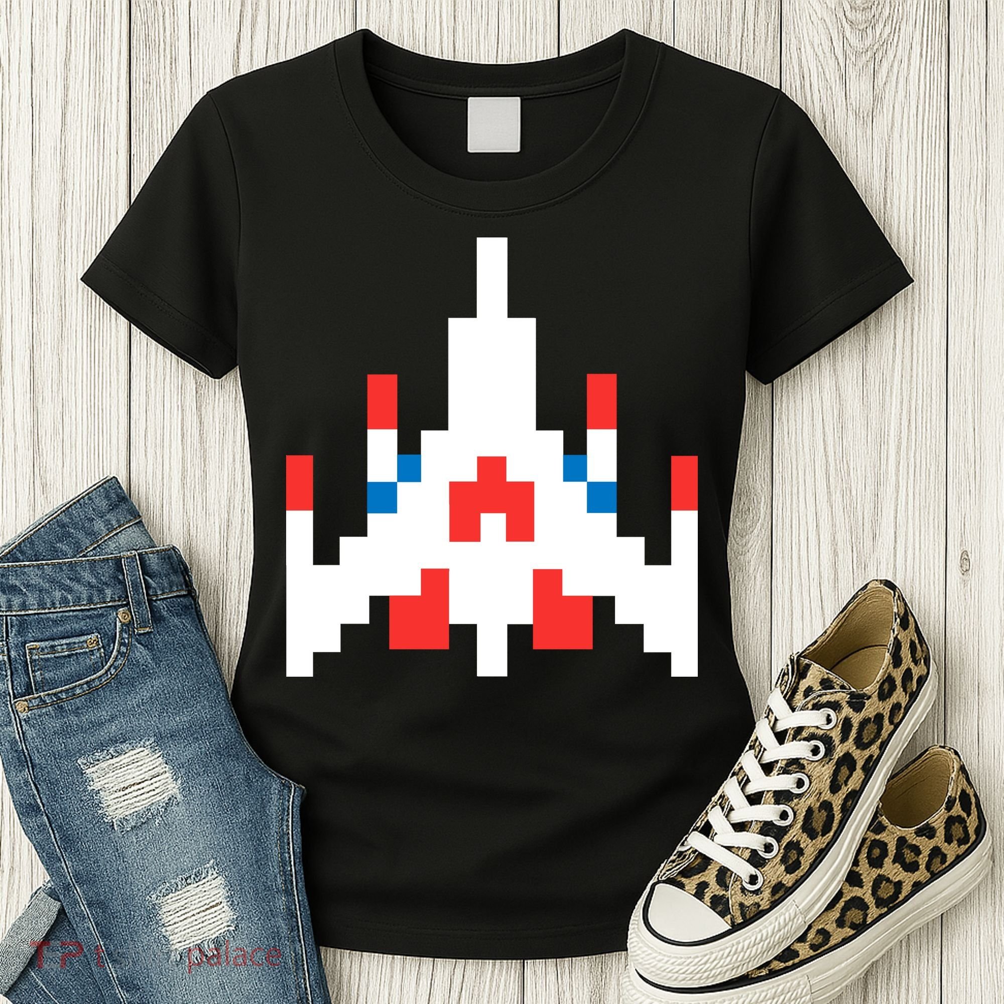 Retro 80's Computer Game Space Ship Women's T-Shirt