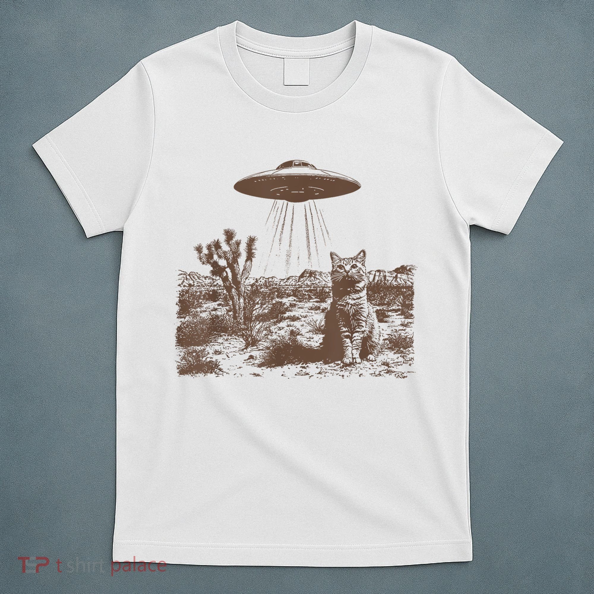Retro 90s Western Vintage Ufo Cowboy Cat Wild West Kitten T-Shirt