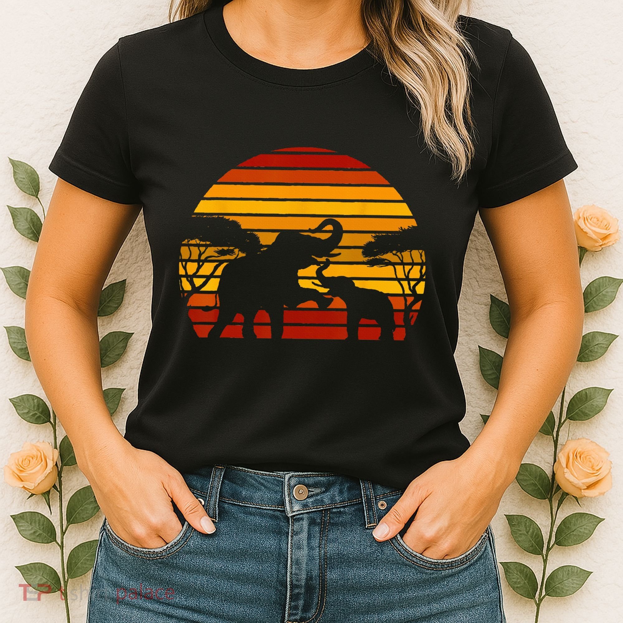 Retro Africa Animal Zoo Keeper Gift Safari Sunset Elephant Women's T-Shirt