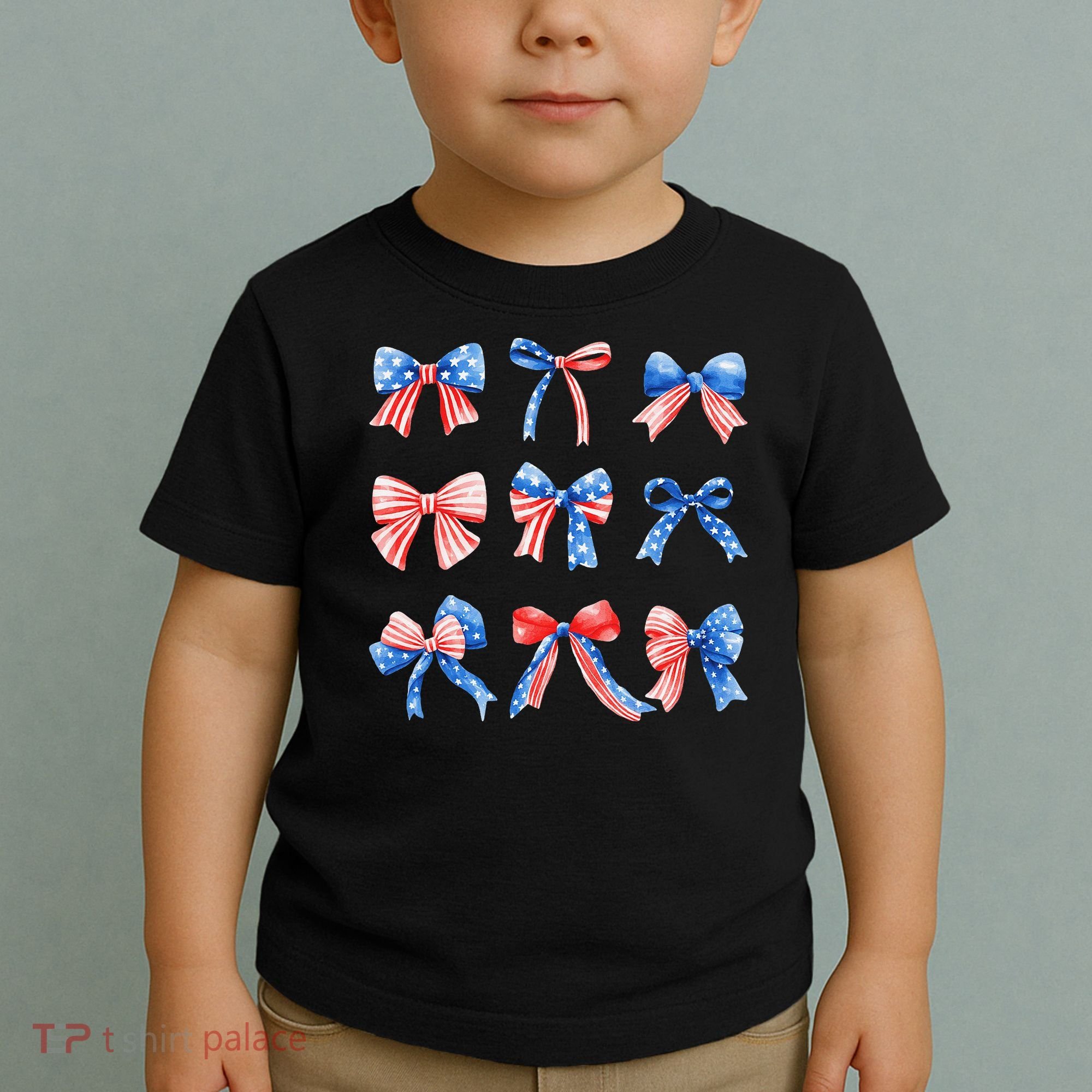 Retro American Flag Coquette Bow Patriotic 4th July Women Toddler T-Shirt