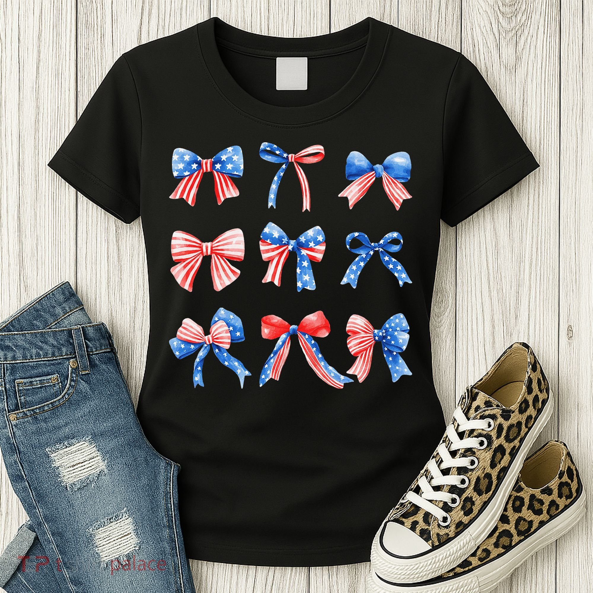 Retro American Flag Coquette Bow Patriotic 4th July Women Women's T-Shirt