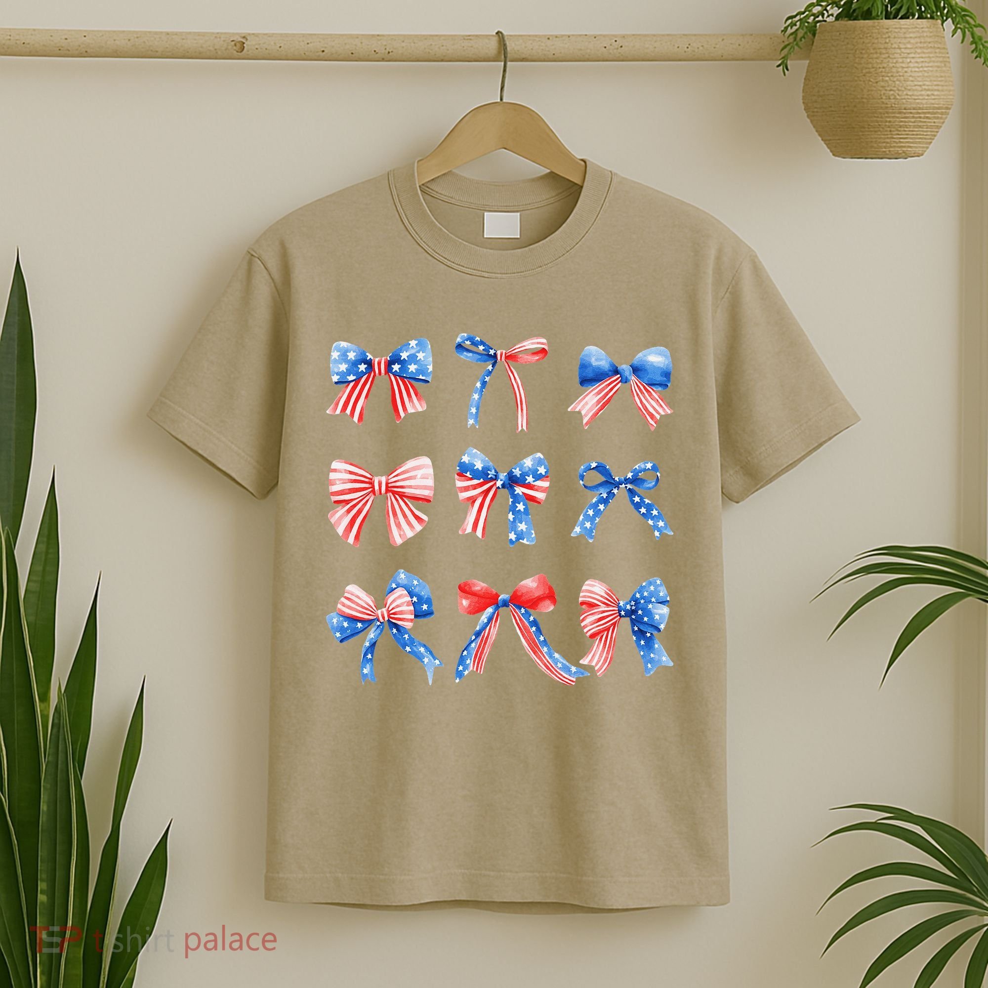 Retro American Flag Coquette Bow Patriotic 4th July Women T-Shirt