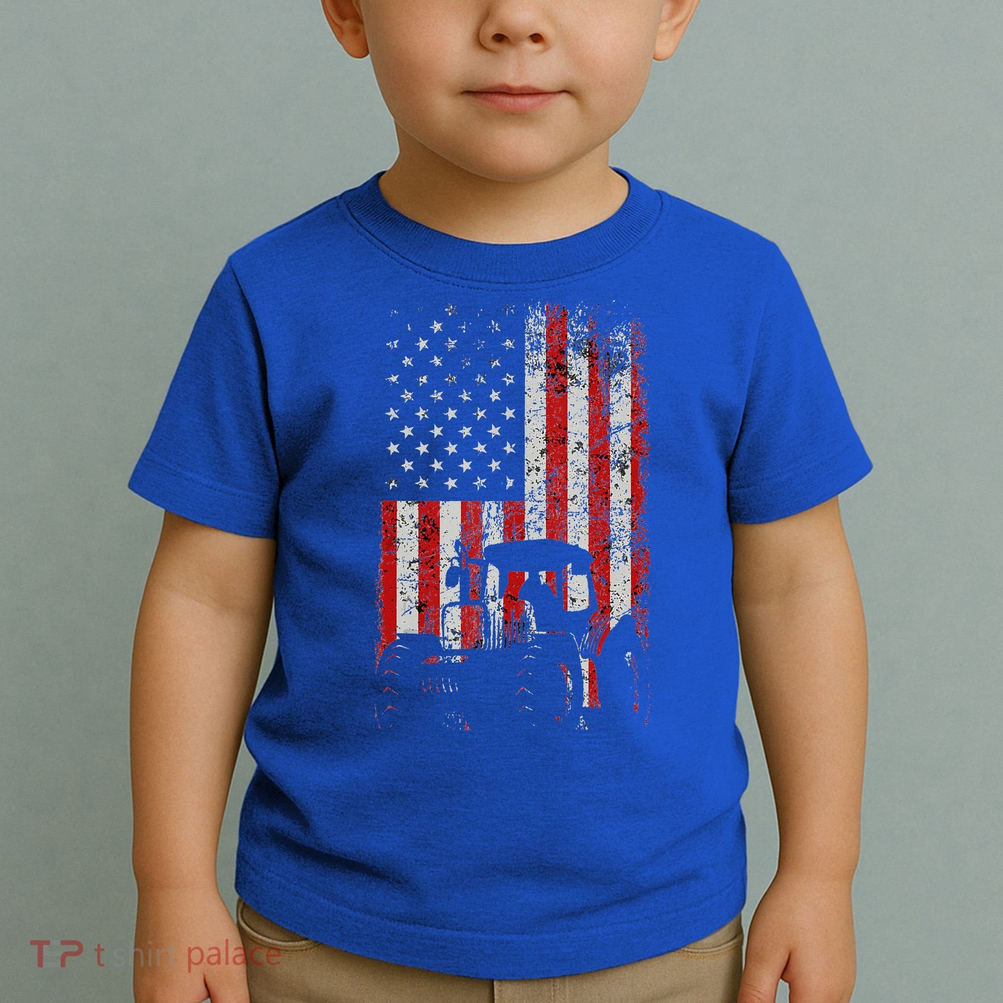 Retro American Flag Tractor Gift  Tractor Farm  Toddler T-Shirt