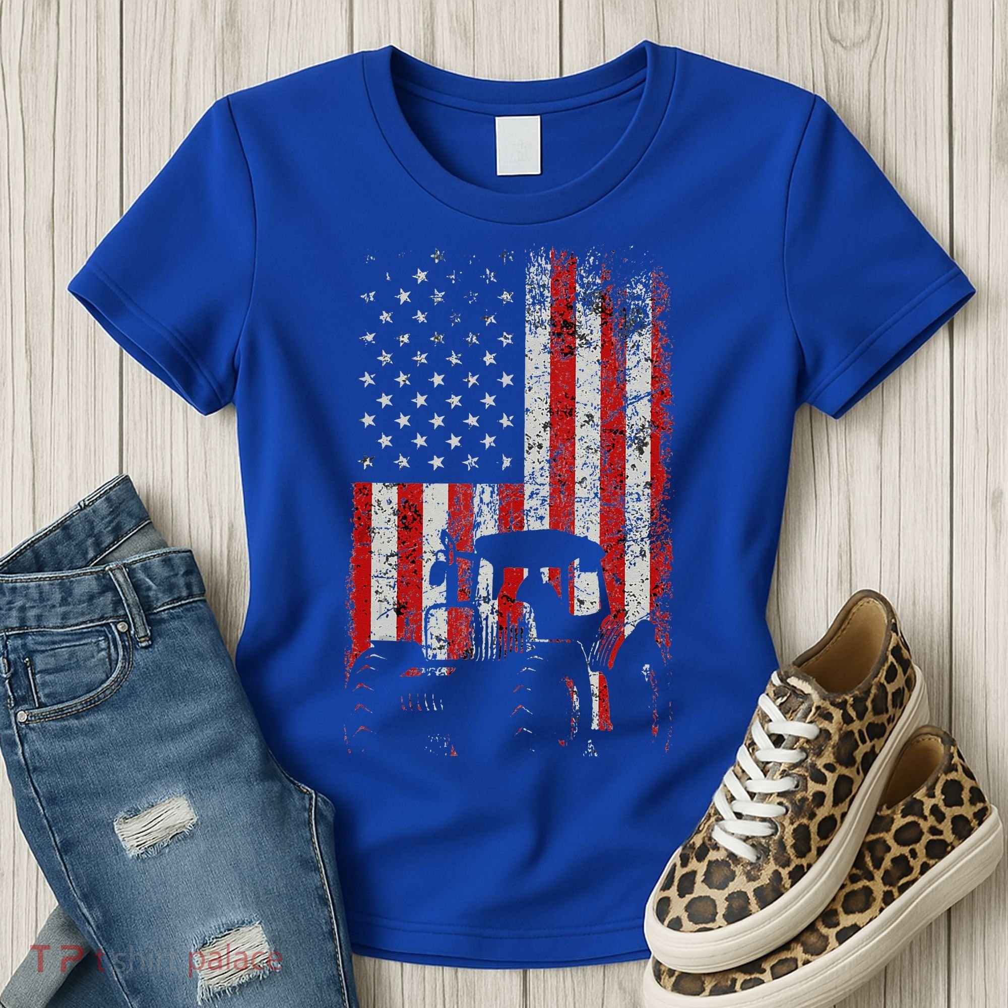 Retro American Flag Tractor Gift  Tractor Farm  Women's T-Shirt
