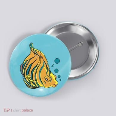 Royal Angel Fish Button