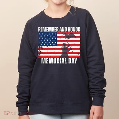 Remember And Honor Memorial Day Usa Flag Women's Sweatshirt