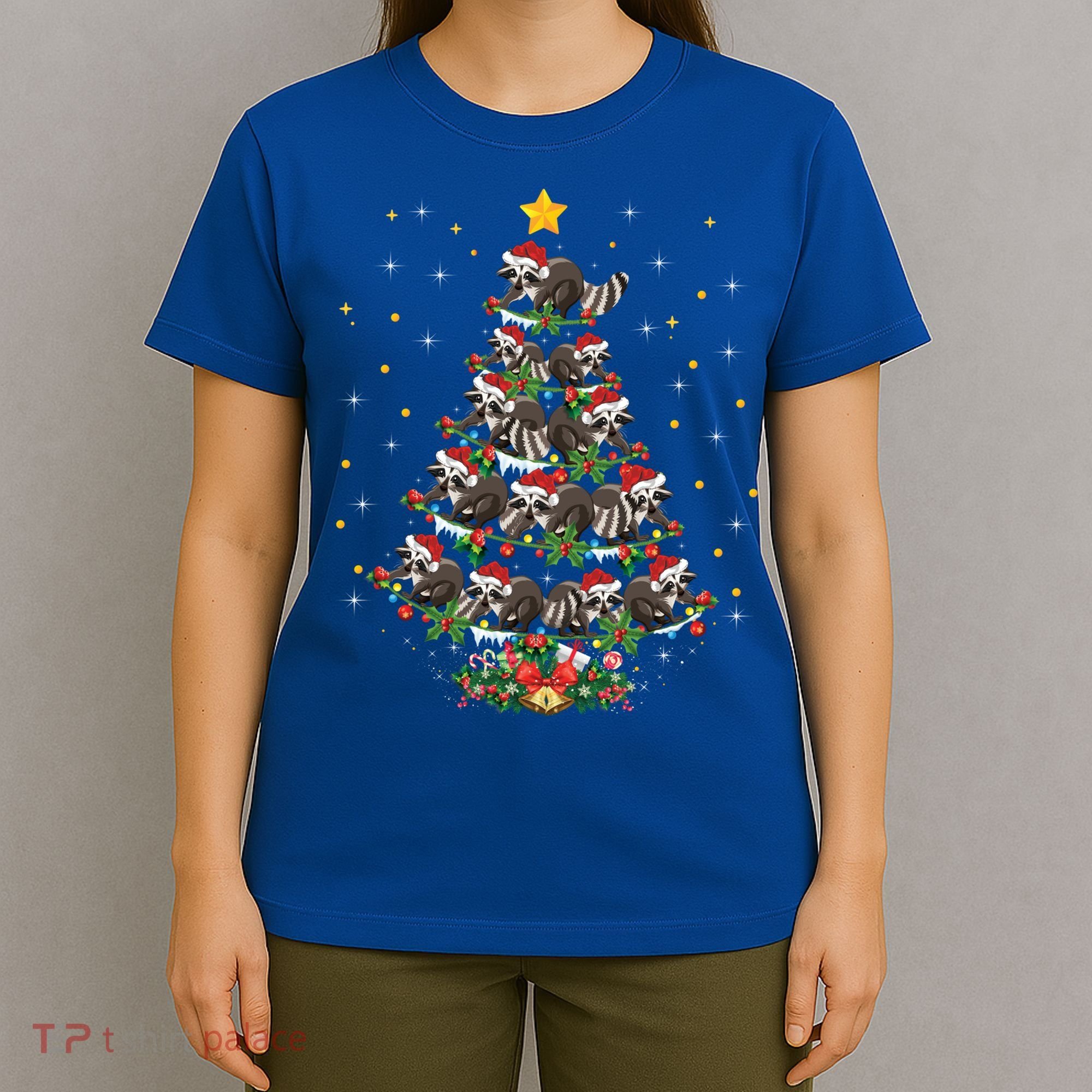 Raccoon Animal Lover Xmas Gift Raccoon Christmas Tree Meaningful Gift T-Shirt
