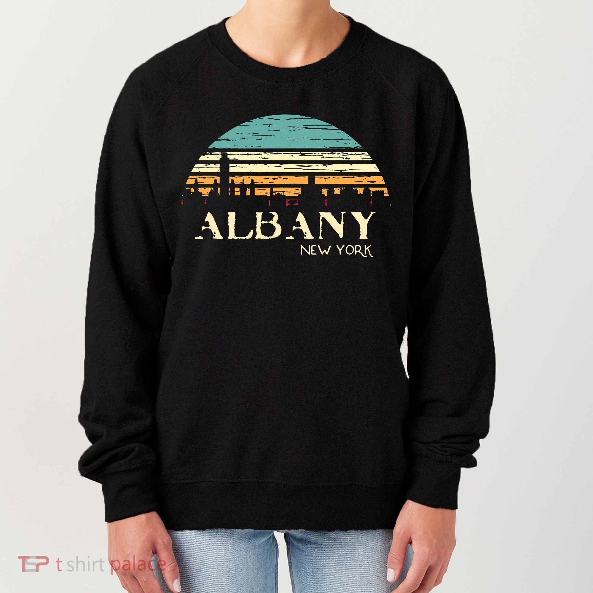 Retro Albany NY Skyline Sunset Silhouette New York Souvenir Women's Sweatshirt