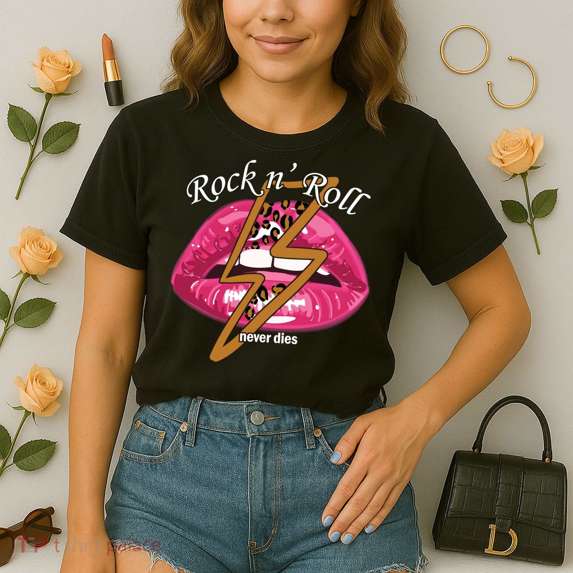 Rock And Roll Never Dies Lips Comfort Colors Boxy T-Shirt