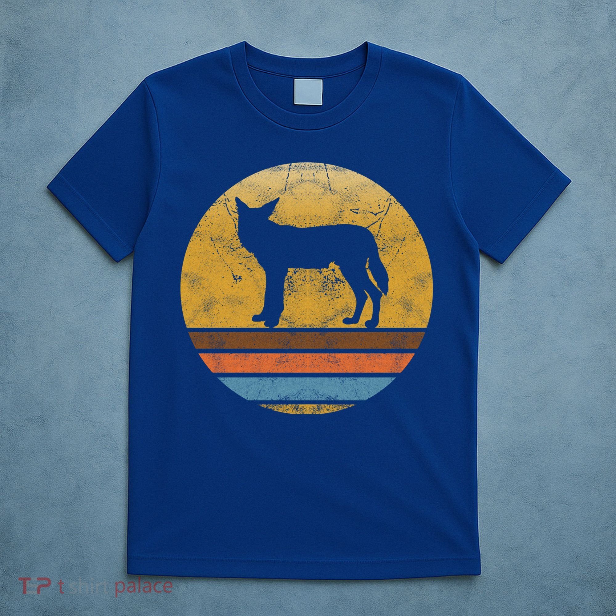 Retro African Wild Dog Animal Vintage Style Love Gift T-Shirt