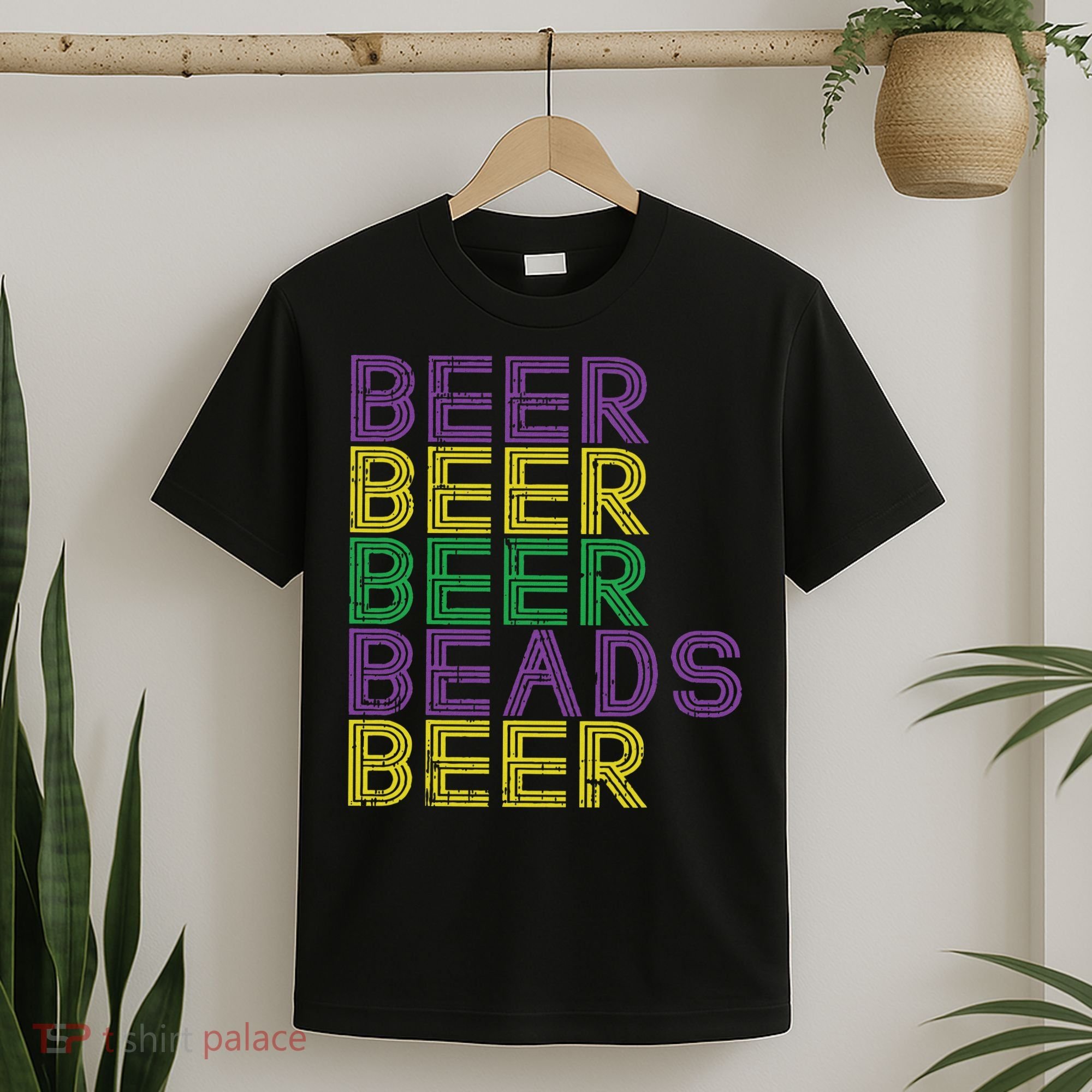 Retro Beer Beads Funny Mardi Gras Party Carnival Women T-Shirt