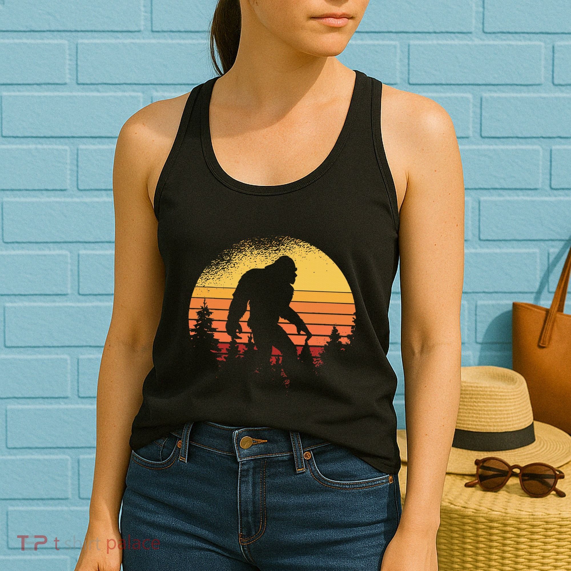 Retro Bigfoot Believer Silhouette Sasquatch Hide And Seek Women's Tank Top
