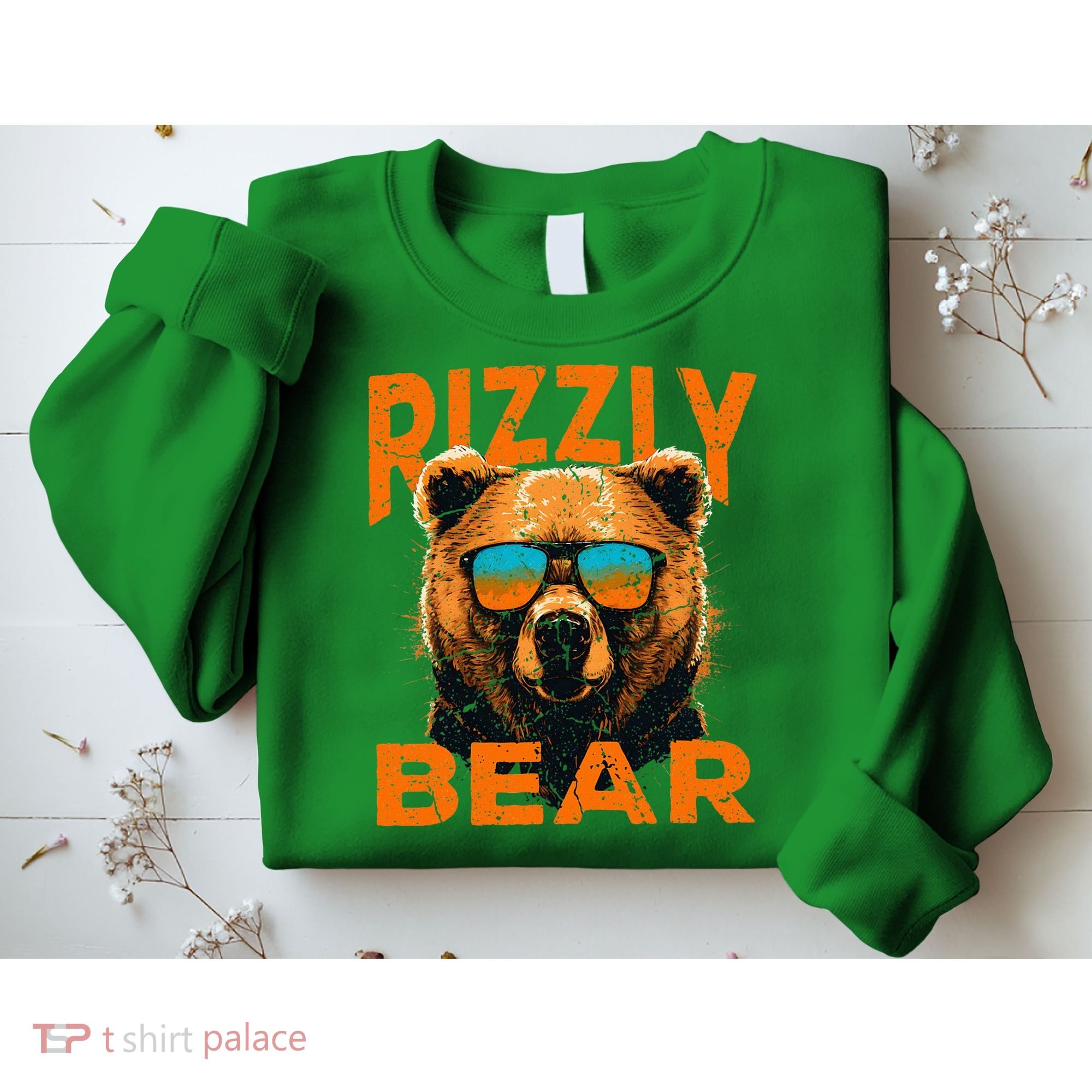 Rizzly Bear Cool Grizzly Bear Wearing Sunglasses Sweatshirt