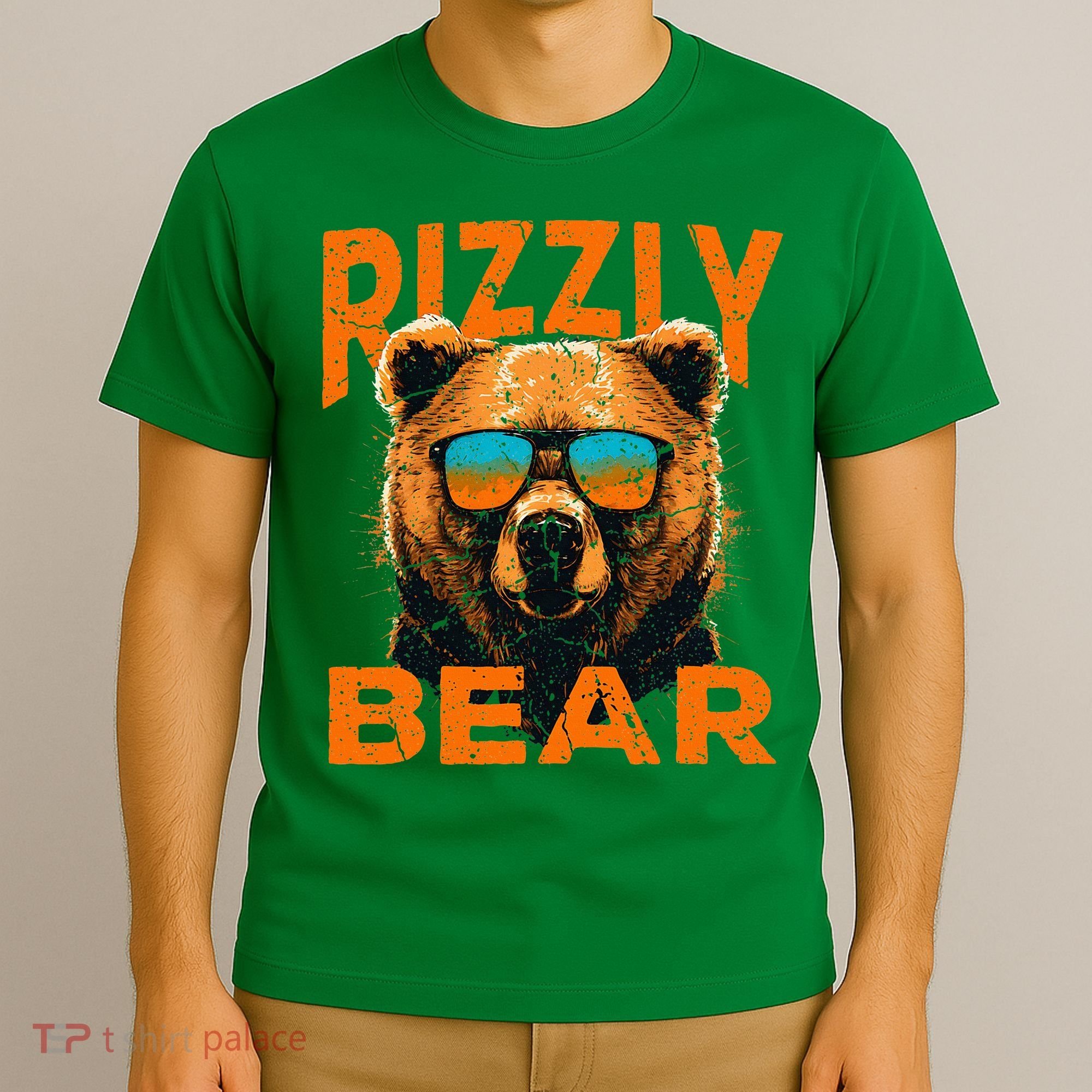 Rizzly Bear Cool Grizzly Bear Wearing Sunglasses T-Shirt