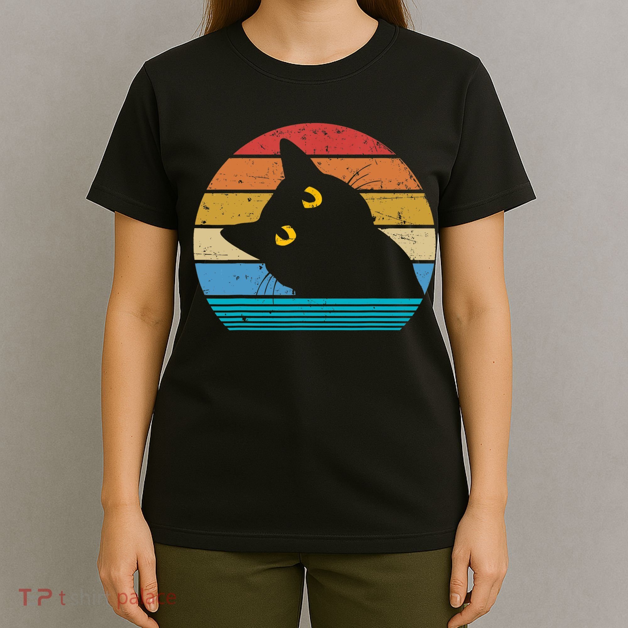 Retro Black Cat Lover Vintage Style Cats Cute Kitty Gift TShirt T-Shirt