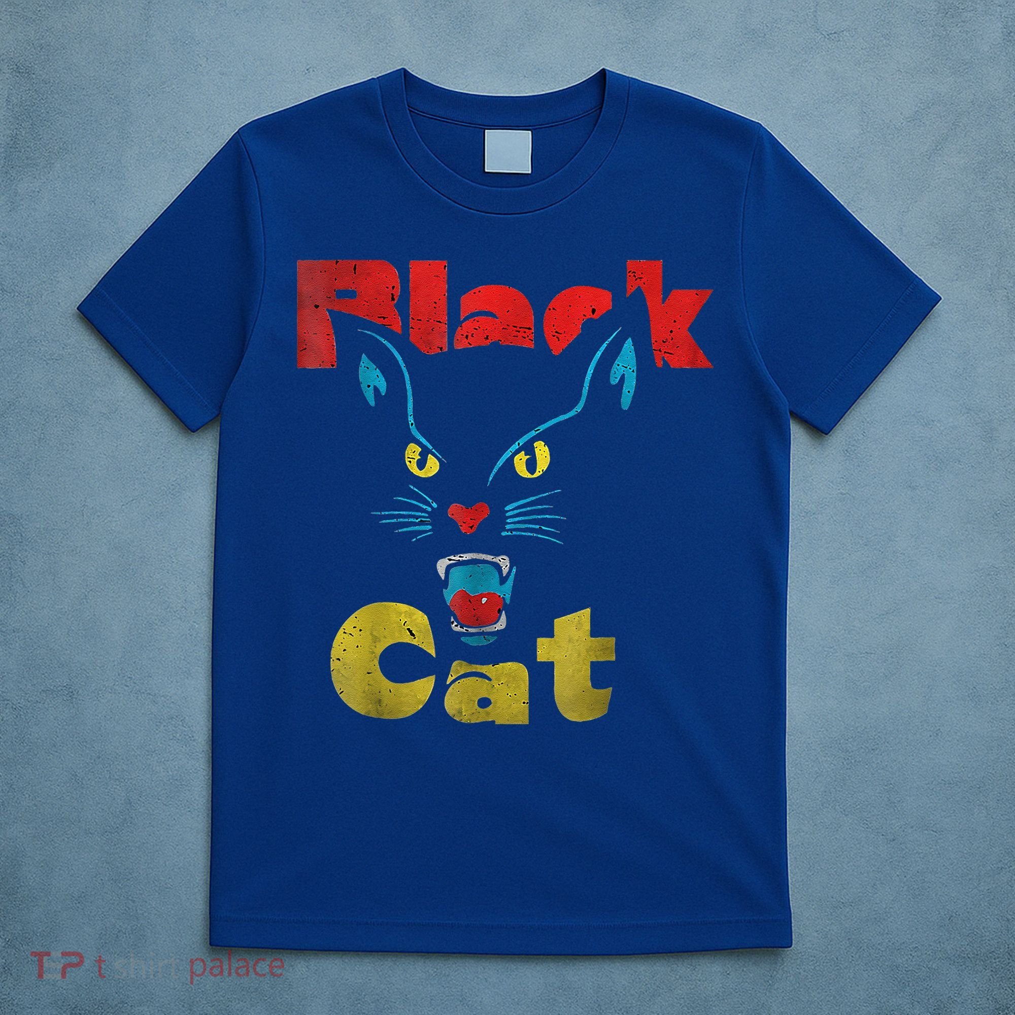 Retro Black Cat Retro Fireworks Vintage Halloween T-Shirt