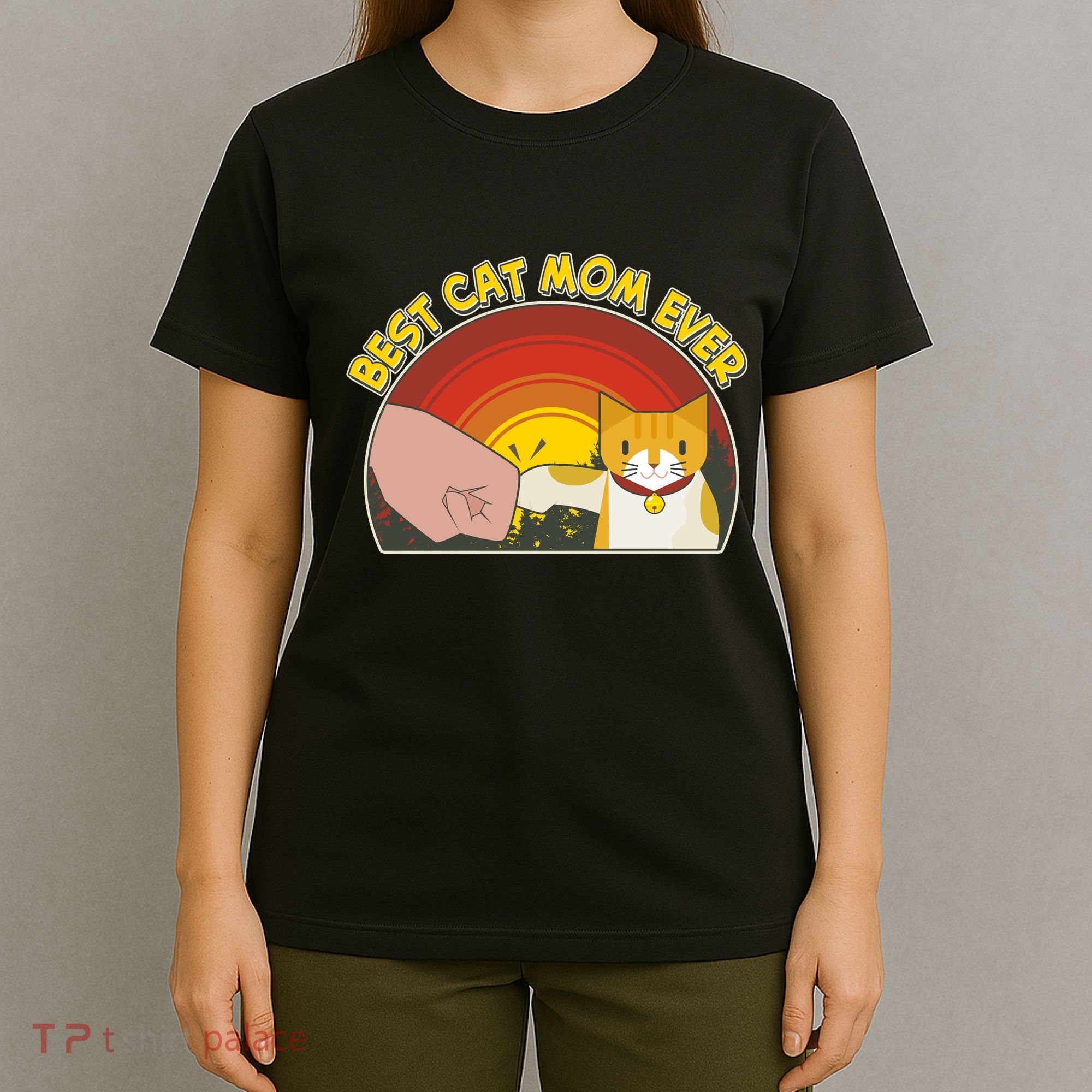Retro Best Cat Mom Ever T-Shirt