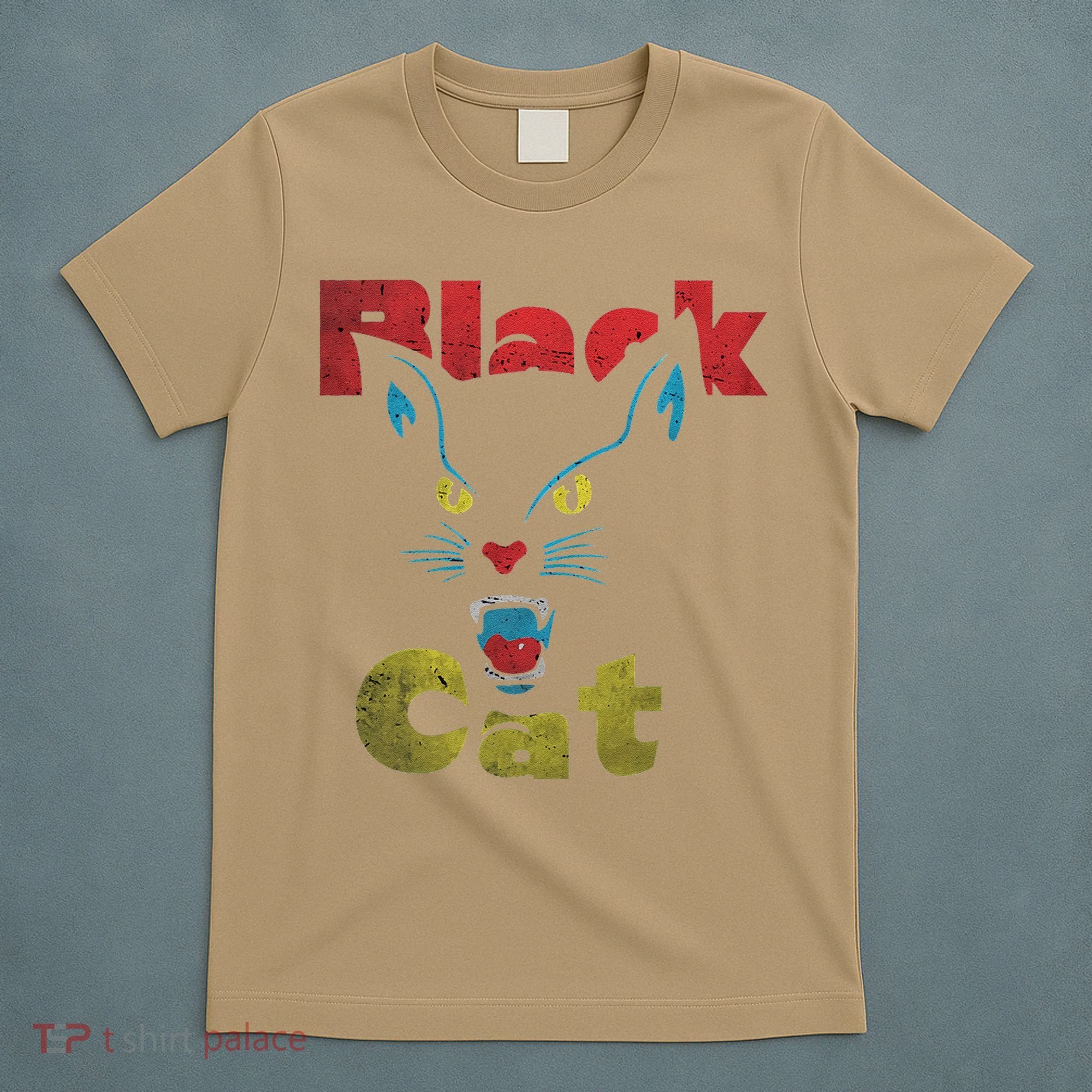 Retro Black Cat Retro Fireworks Vintage Halloween 70s T-Shirt