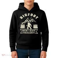 Retro Bigfoot Doesn't Believe In You Either Sasquatch Kids Hoodie thumb 4