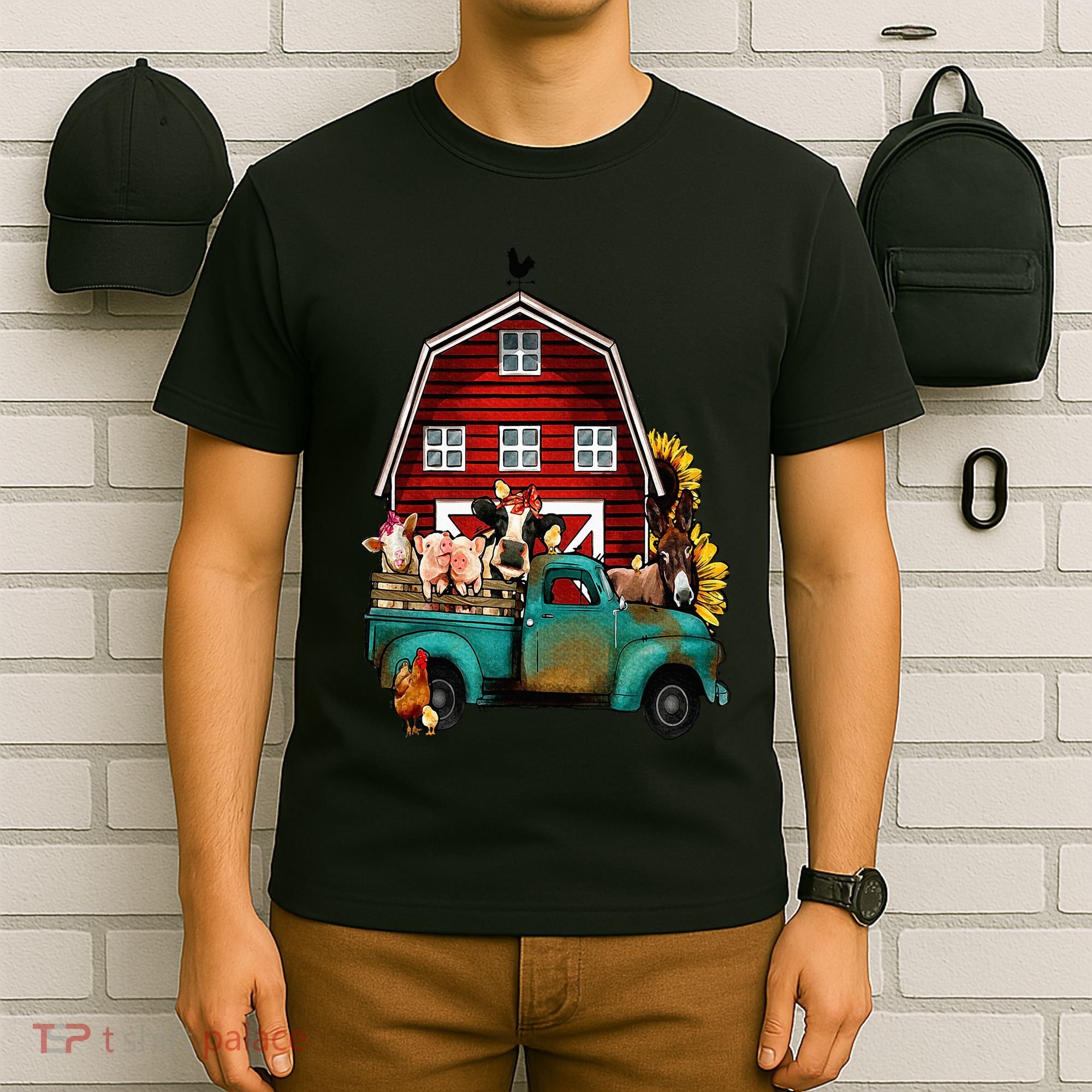 Red Barn Farm Pickup Truck With Farm Animals Farmer Cowgirl T-Shirt