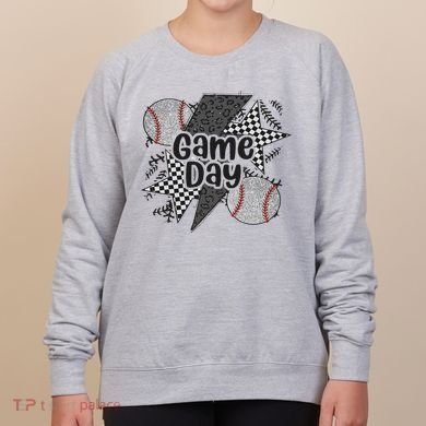 Retro Baseball Game Day Checkered Leopard Baseball Mama Mom Women's Sweatshirt