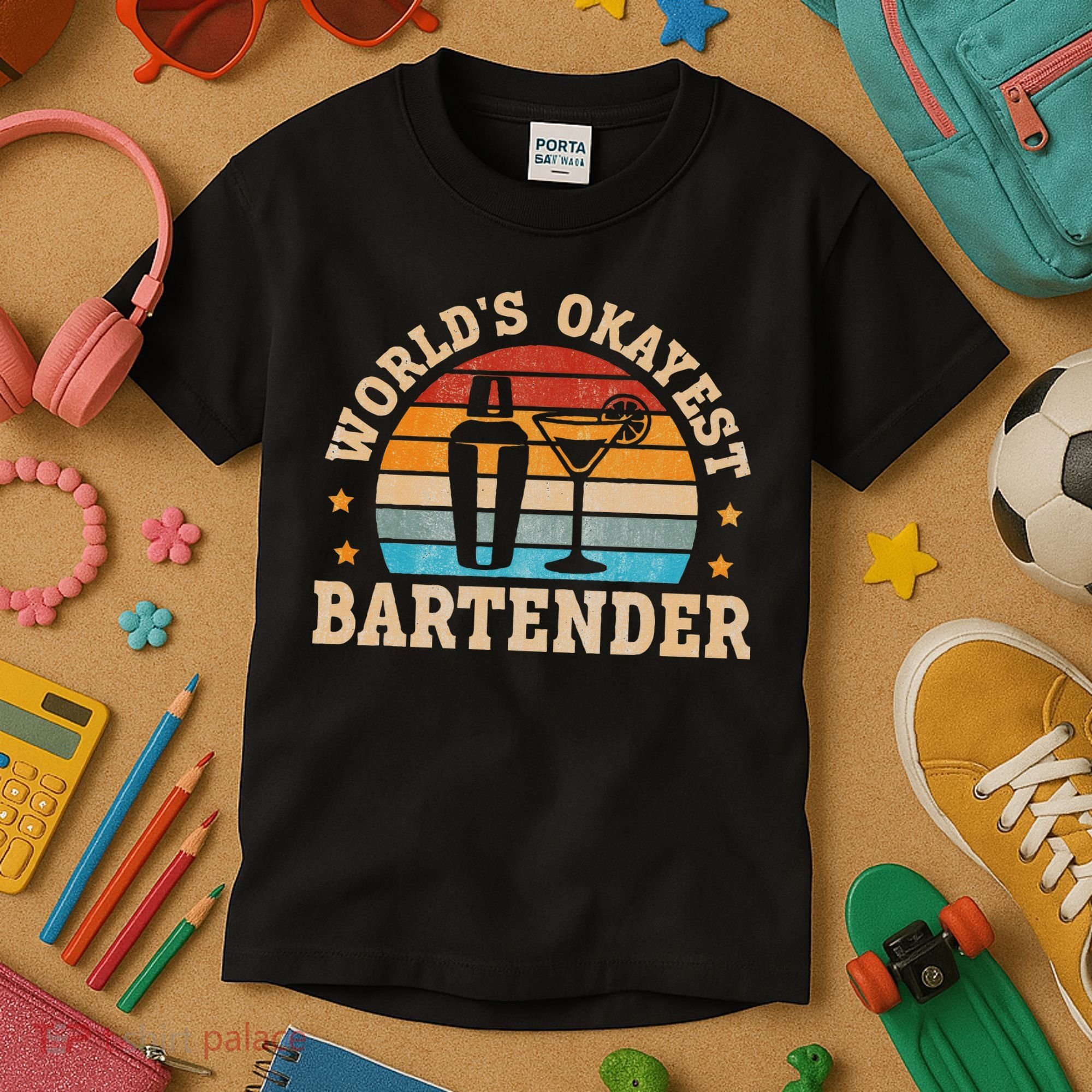 Retro Barkeeper Motiv Worlds Okayest Bartender Kids T-Shirt