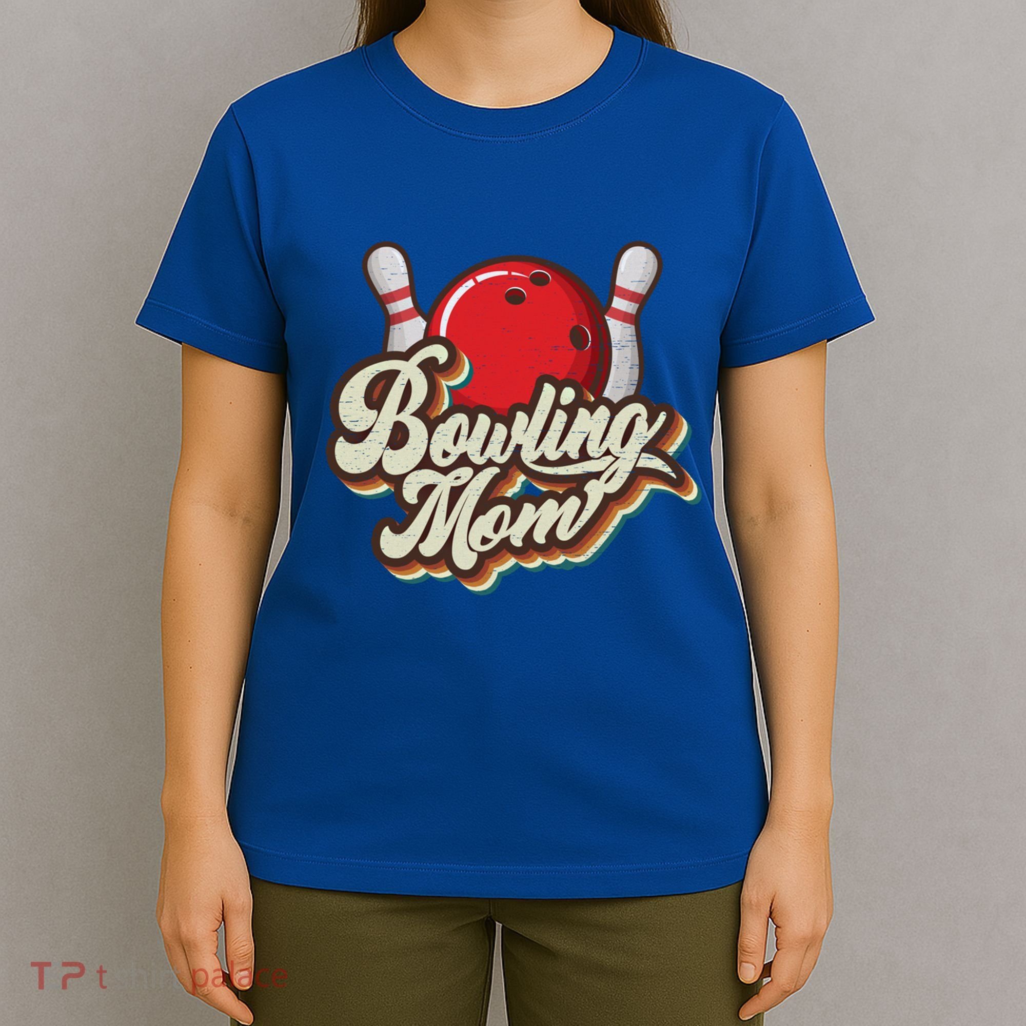 Retro Bowling Mom Sports Mama Mothers Day Great Gift T-Shirt