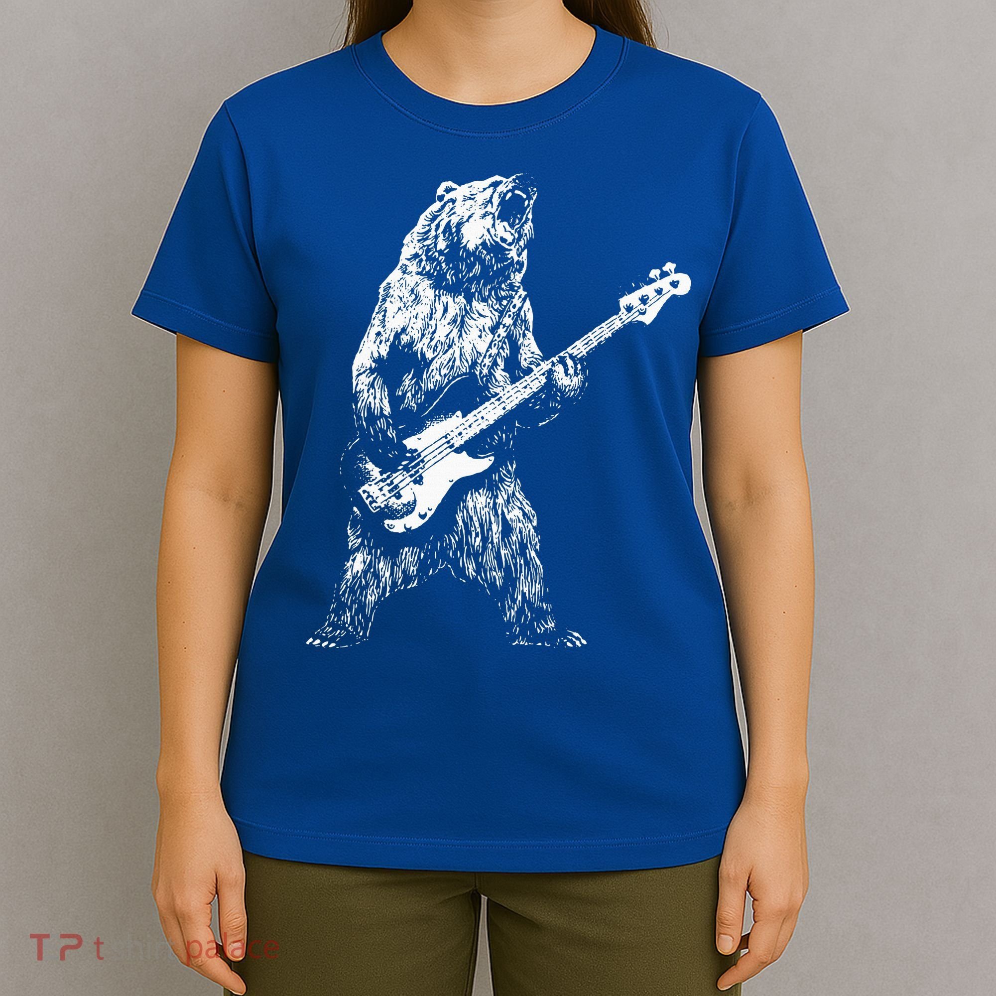 Retro Bear Playing Bass Guitar Bear Guitarist Music Lovers T-Shirt