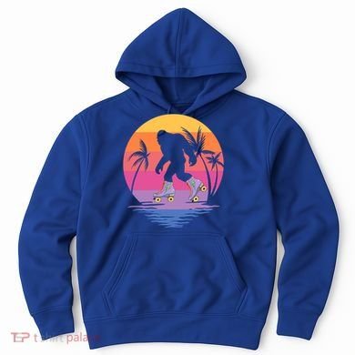 Retro Bigfoot Roller Skating Sasquatch 80s 90s Skater Cool Gift Hoodie