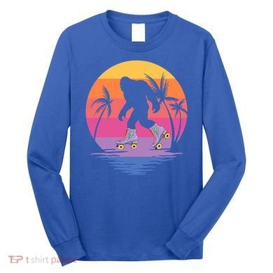 Retro Bigfoot Roller Skating Sasquatch 80s 90s Skater Cool Gift Long Sleeve Shirt
