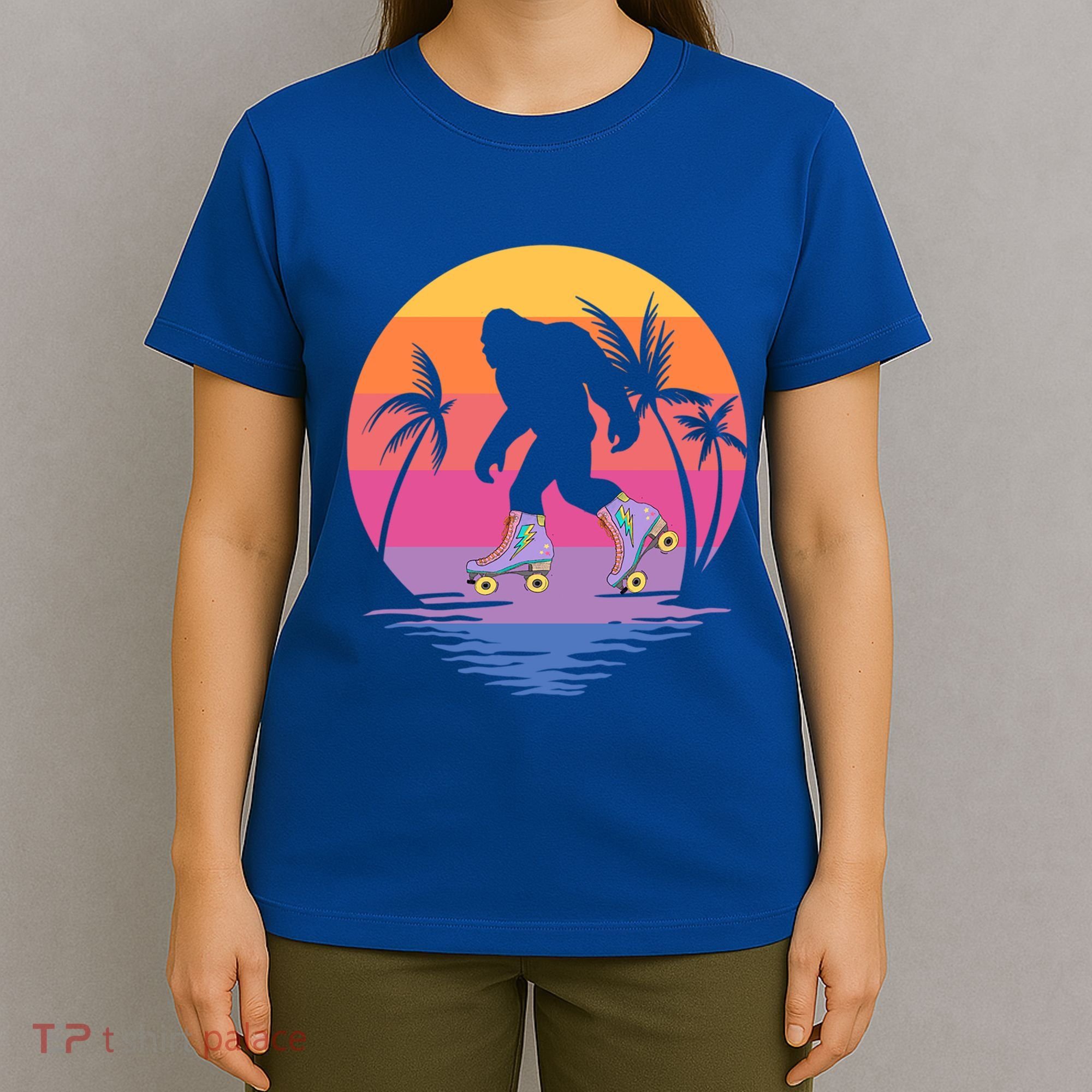 Retro Bigfoot Roller Skating Sasquatch 80s 90s Skater Cool Gift T-Shirt