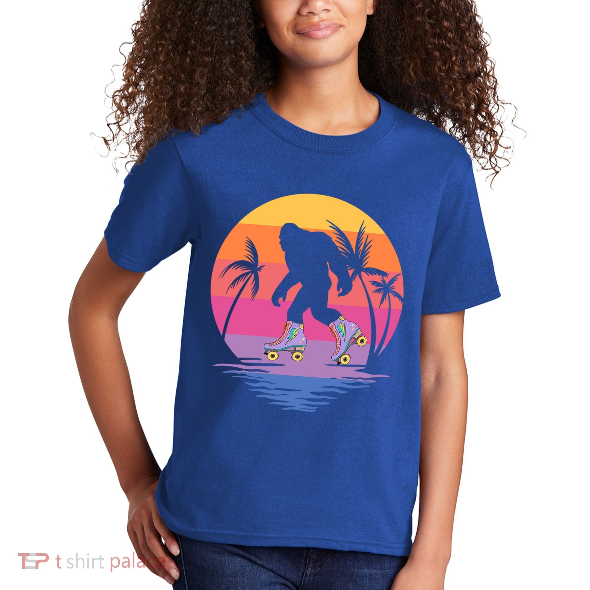 Retro Bigfoot Roller Skating Sasquatch 80s 90s Skater Cool Gift Kids T-Shirt