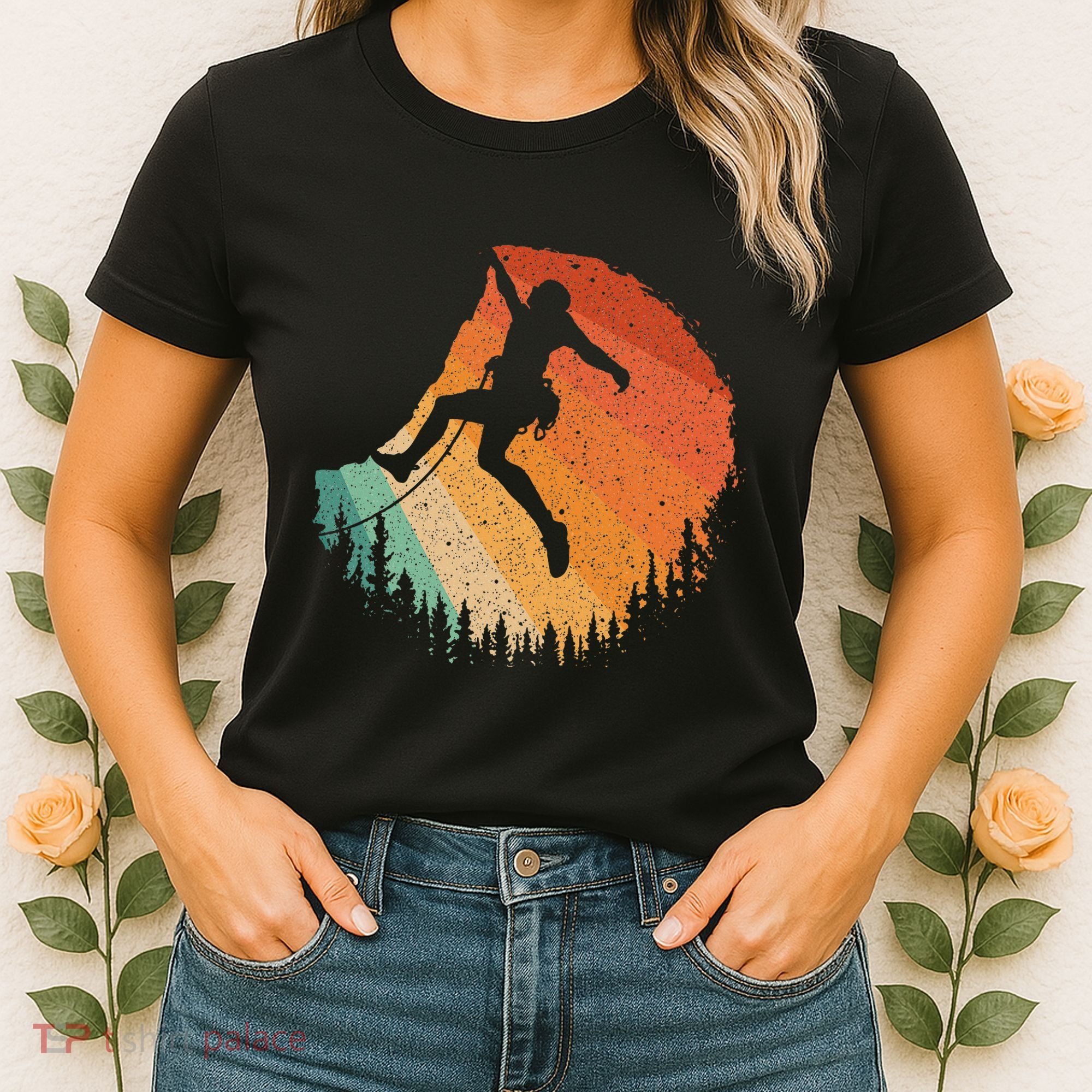 Rock Climbing Art For Women Mountain Climber Bouldering Women's T-Shirt