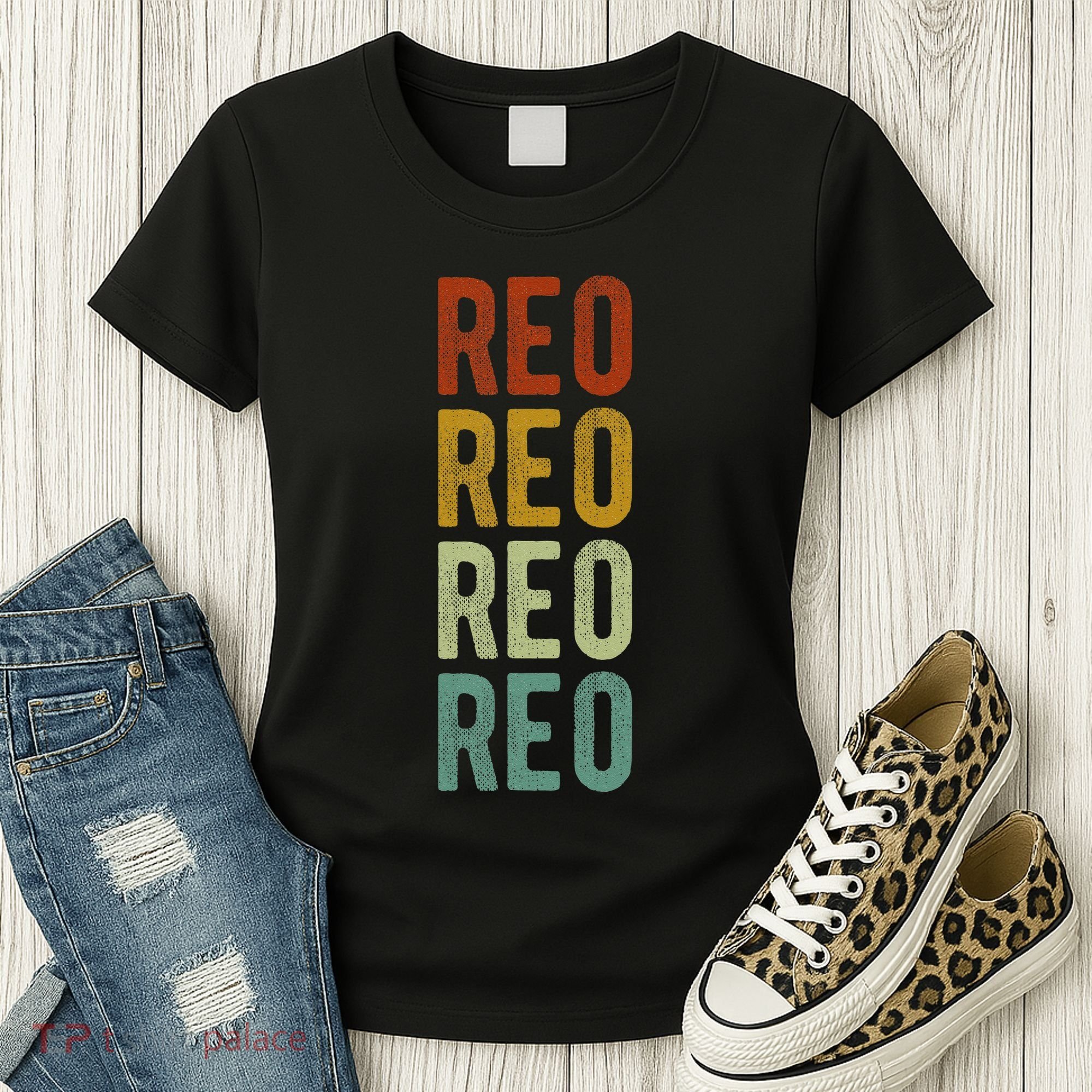 Reo City Burkina Faso Retro Women's T-Shirt