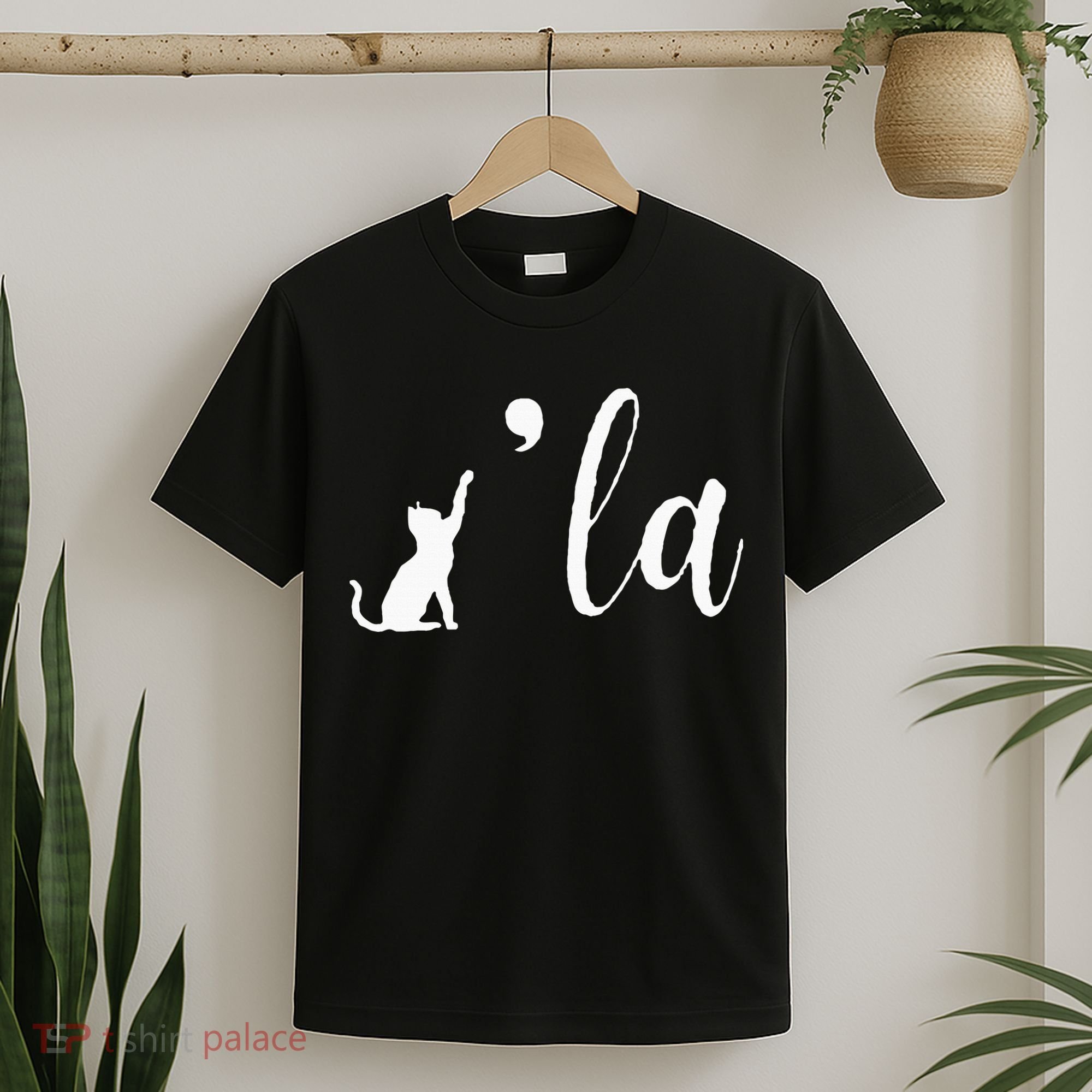 Retro Cat Comma La Kamala Harris For President 2024 Election T-Shirt