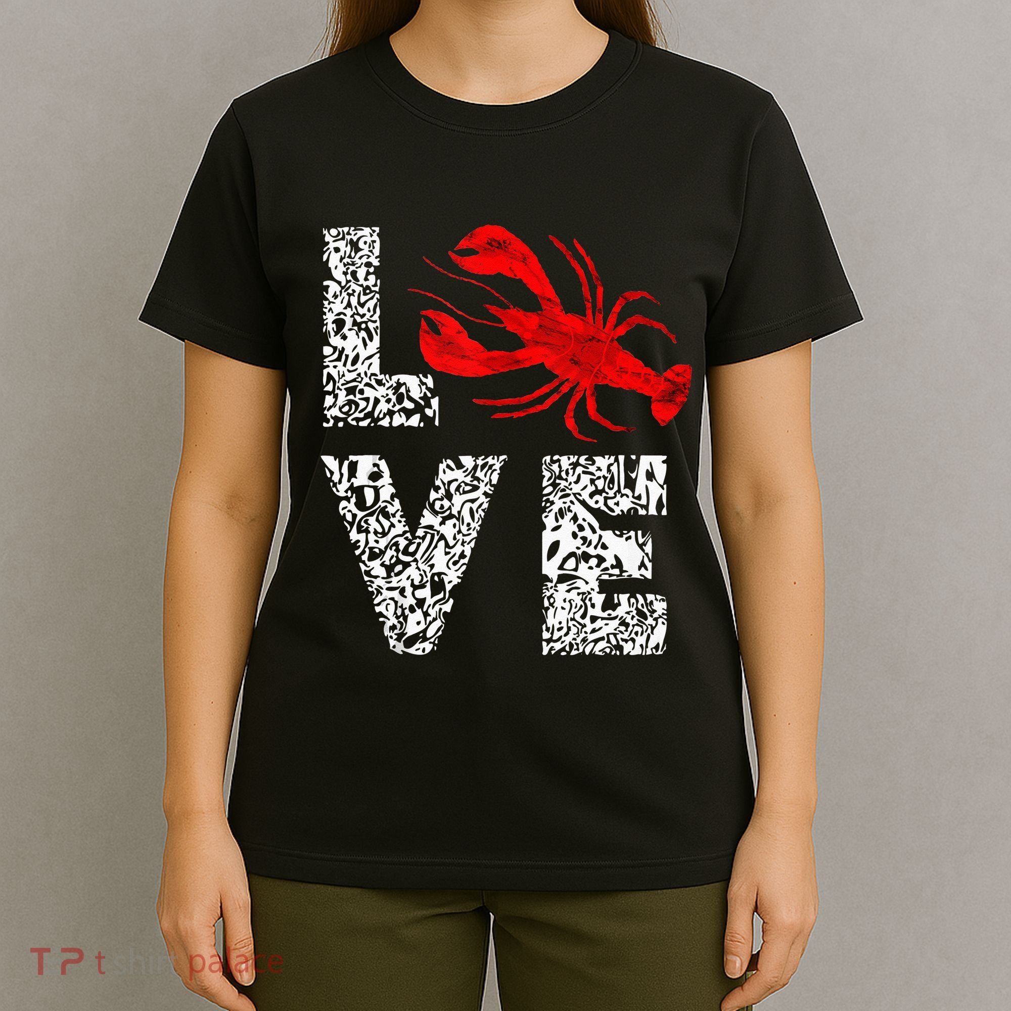 River Cajun Crawfish Crayfish Seafood Crab Boils Ditch Bugs T-Shirt