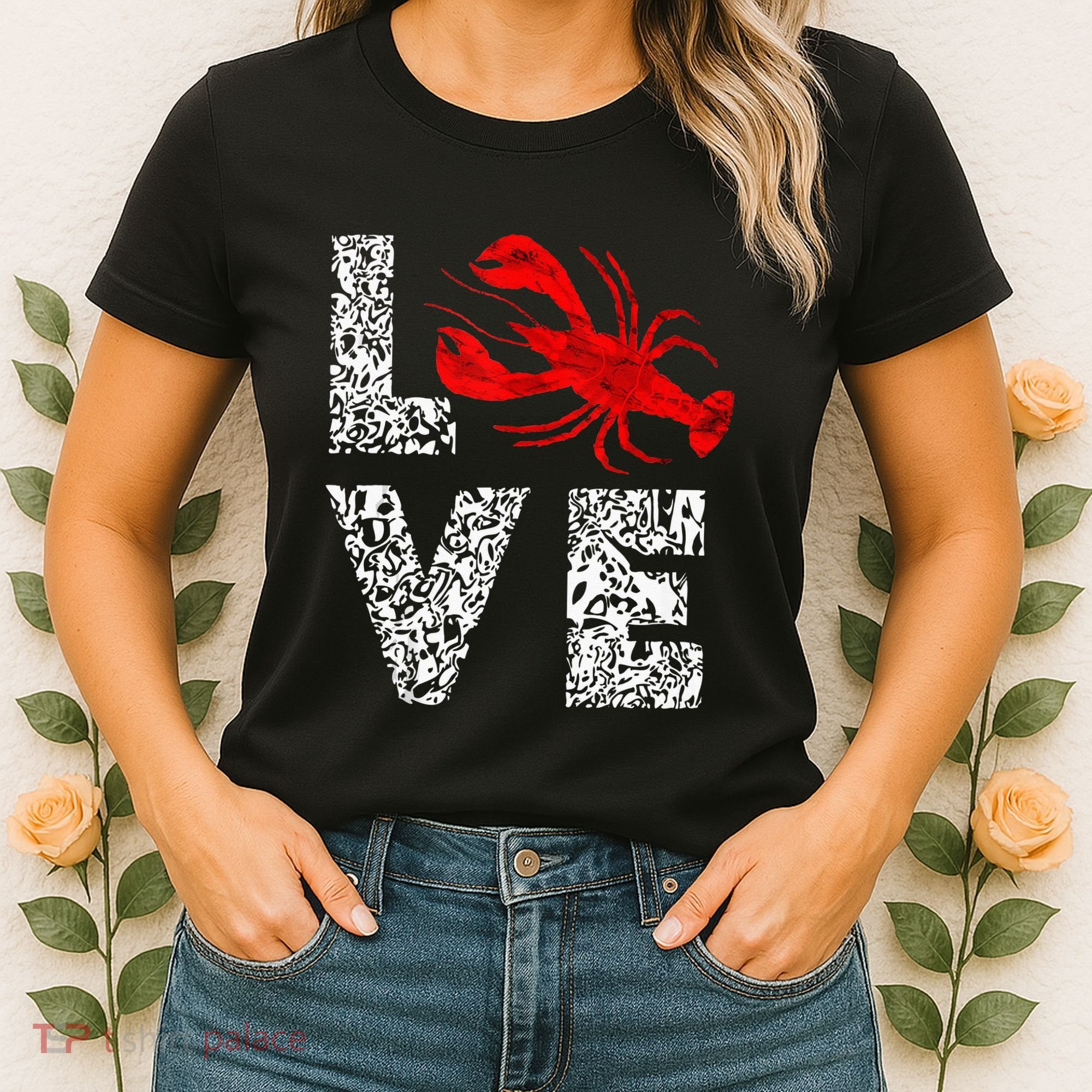 River Cajun Crawfish Crayfish Seafood Crab Boils Ditch Bugs Women's T-Shirt