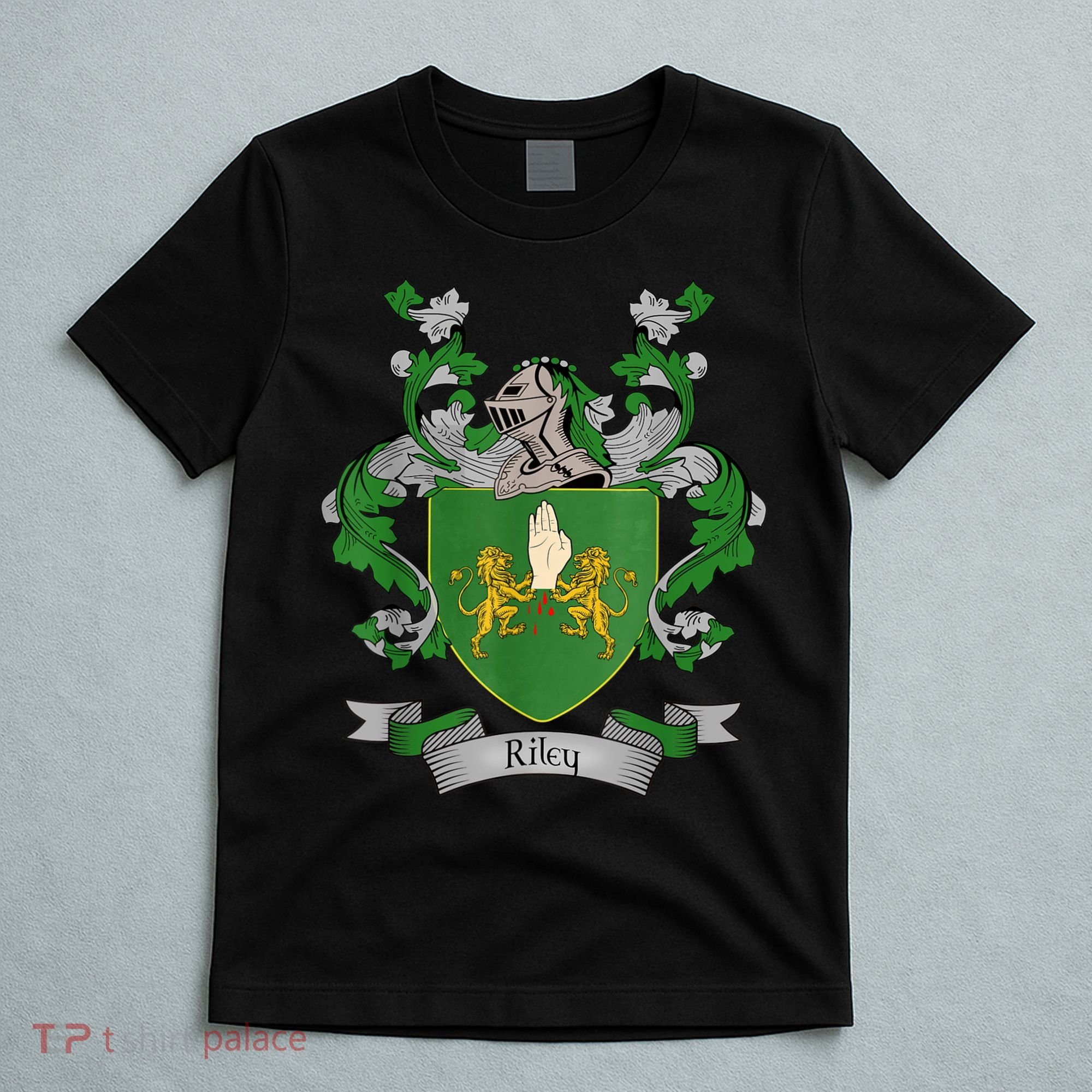 Riley Coat Of Arms Riley Surname Family Crest T-Shirt