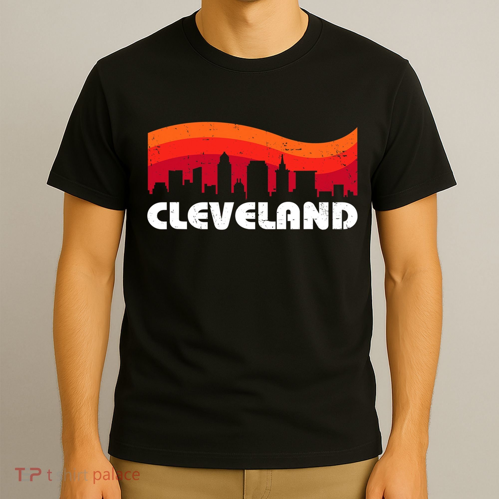 Retro Cleveland Ohio City Skyline vintage CLE souvenir T-Shirt