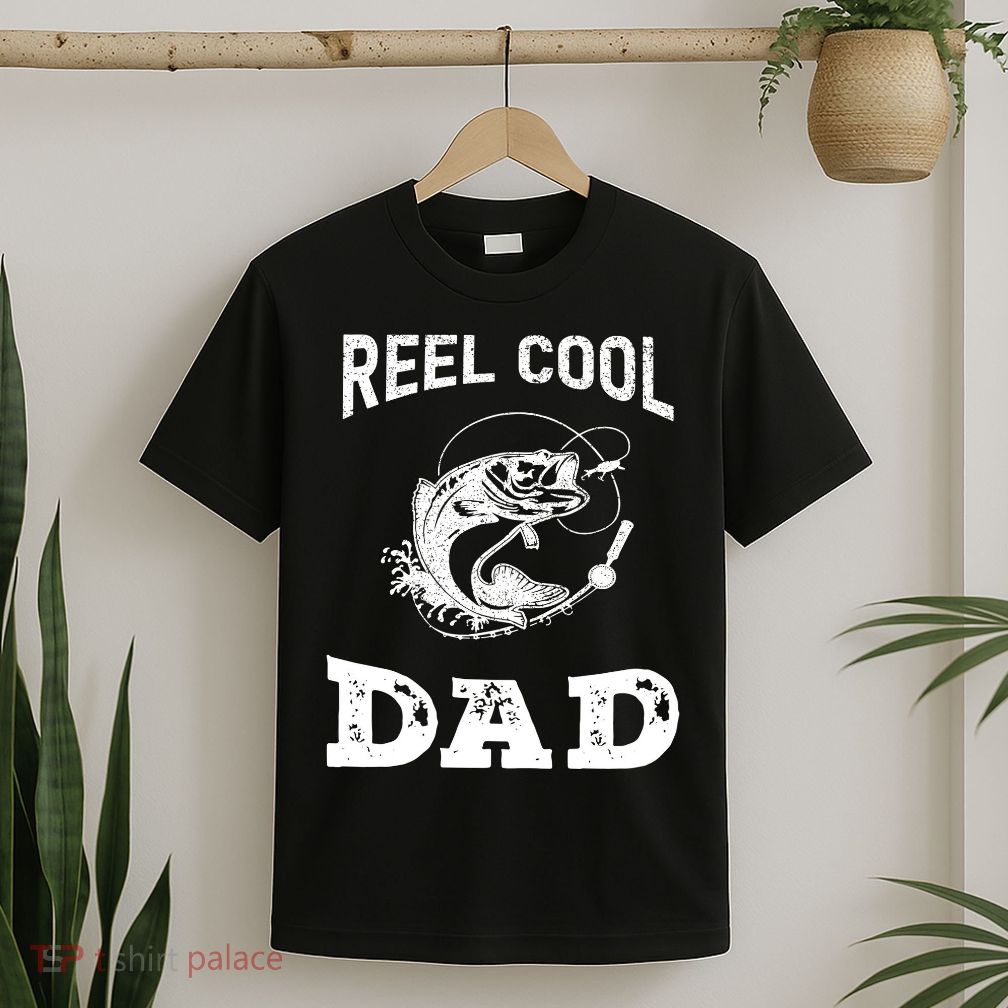 Reel Cool Papa Fishing Dad Gifts Father's Day Fisherman Fish T-Shirt