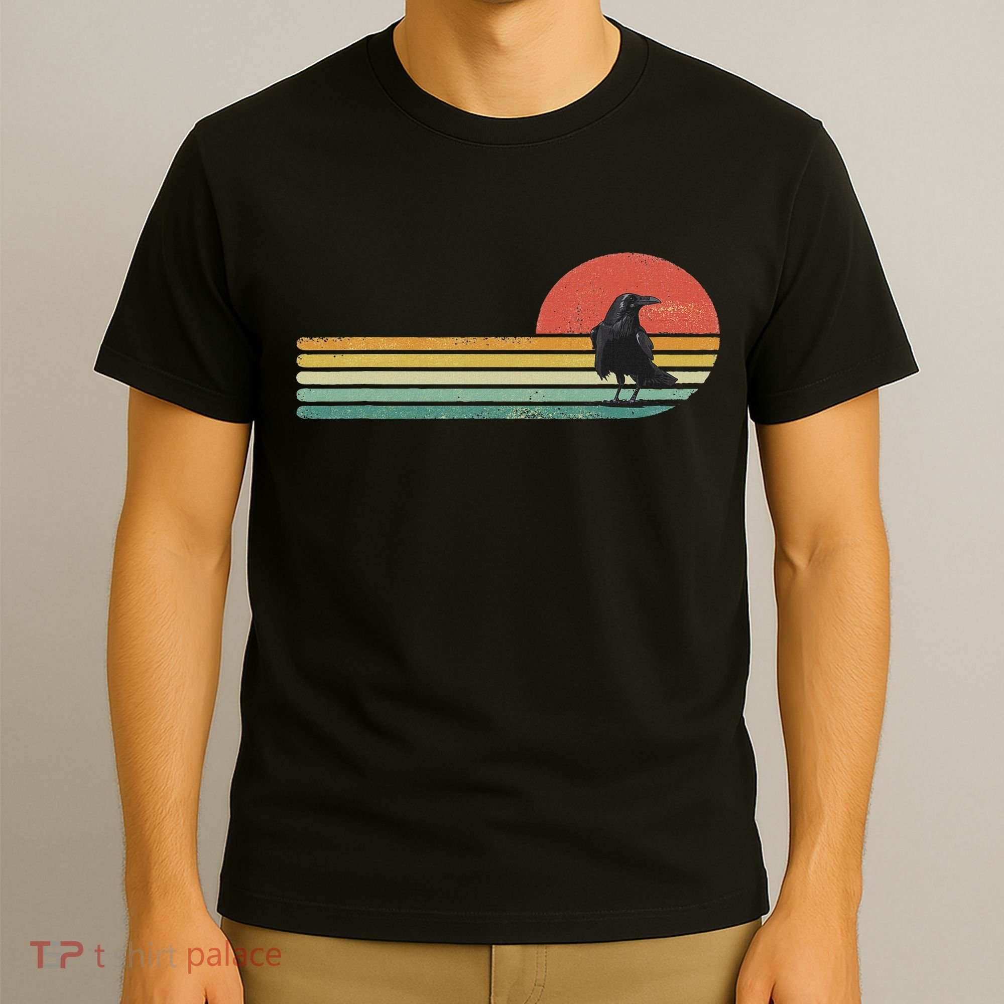 Raven Crow Retro Style Animal Bird Lover Bird Watcher T-Shirt