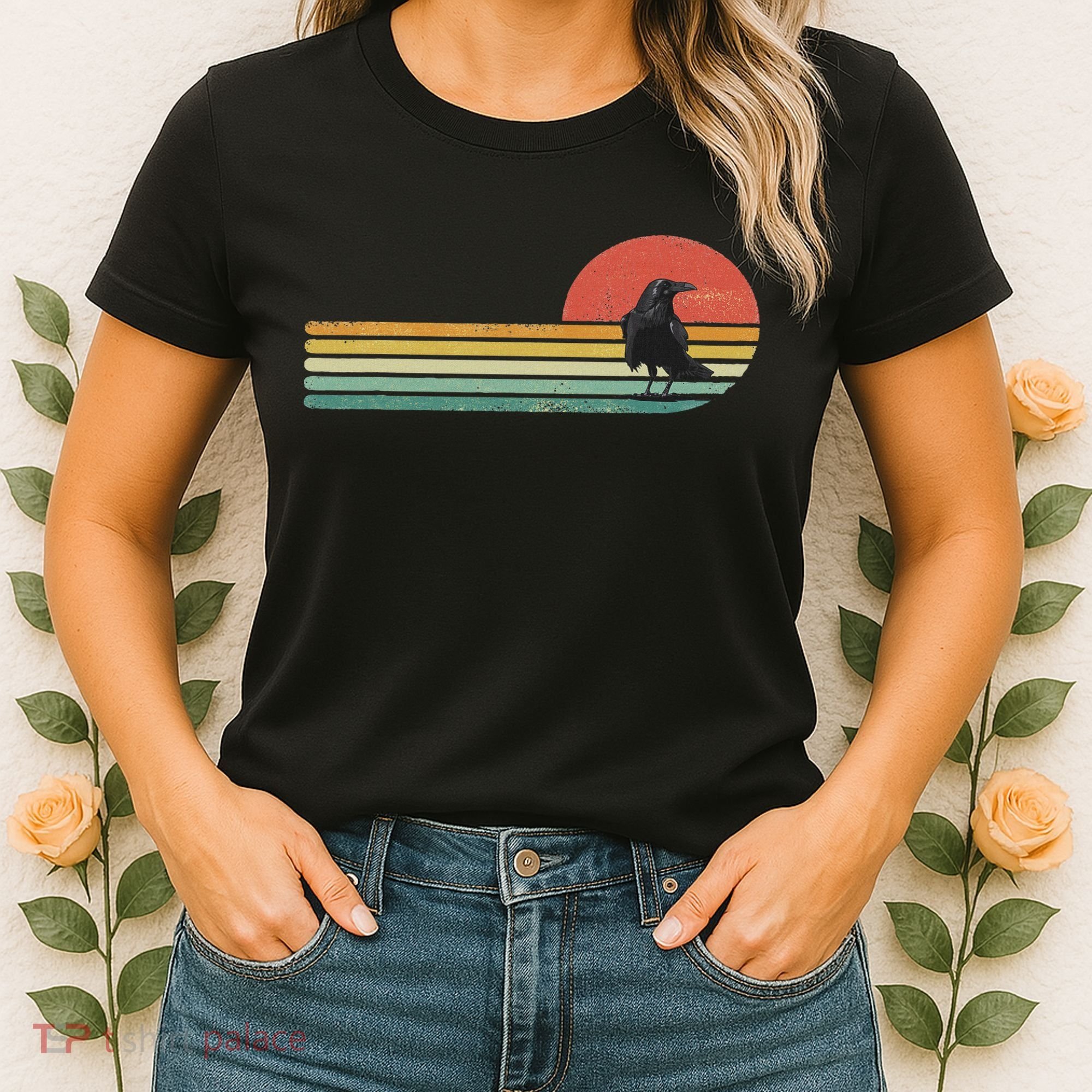 Raven Crow Retro Style Animal Bird Lover Bird Watcher Women's T-Shirt