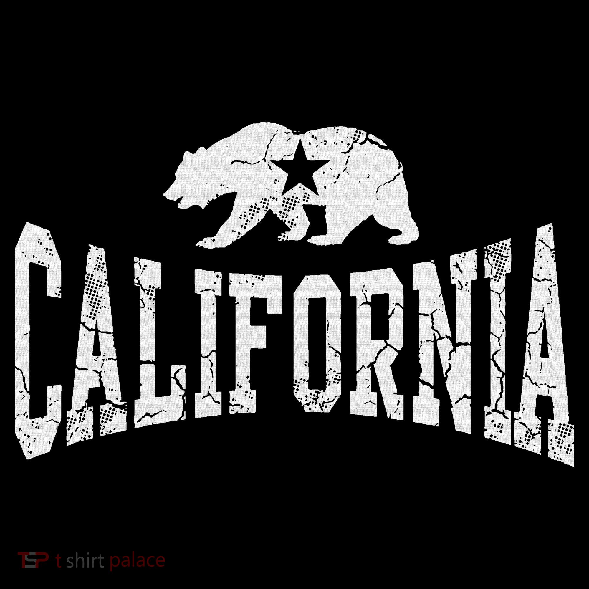 Retro California State Flag Bear Vintage Distressed Graphic T-Shirt