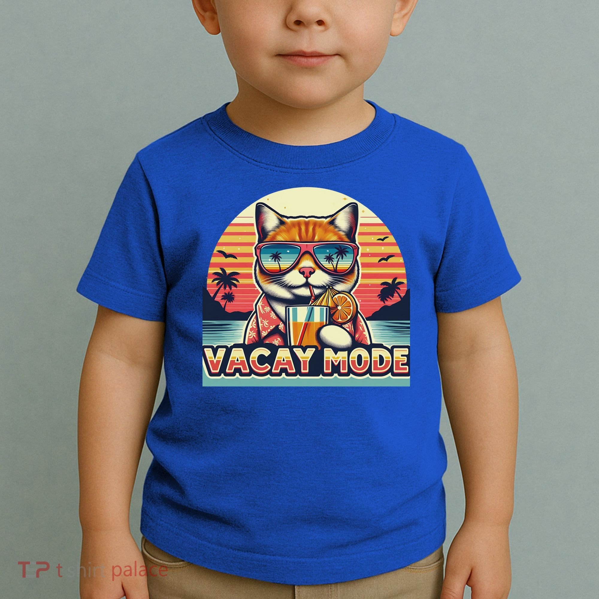 Retro Cat Vacation Summer Family Beach Trip Vacay Mode Ocean Great Gift Toddler T-Shirt